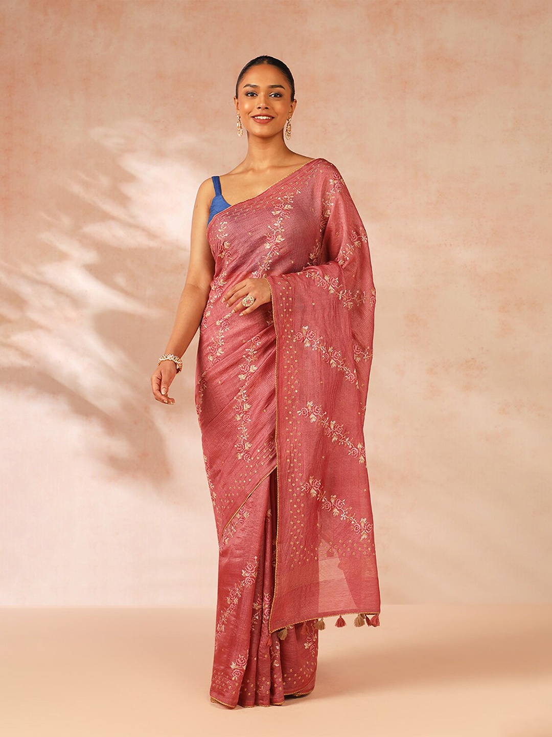 

Taneira Floral Embroidered Pure Silk Saree, Pink