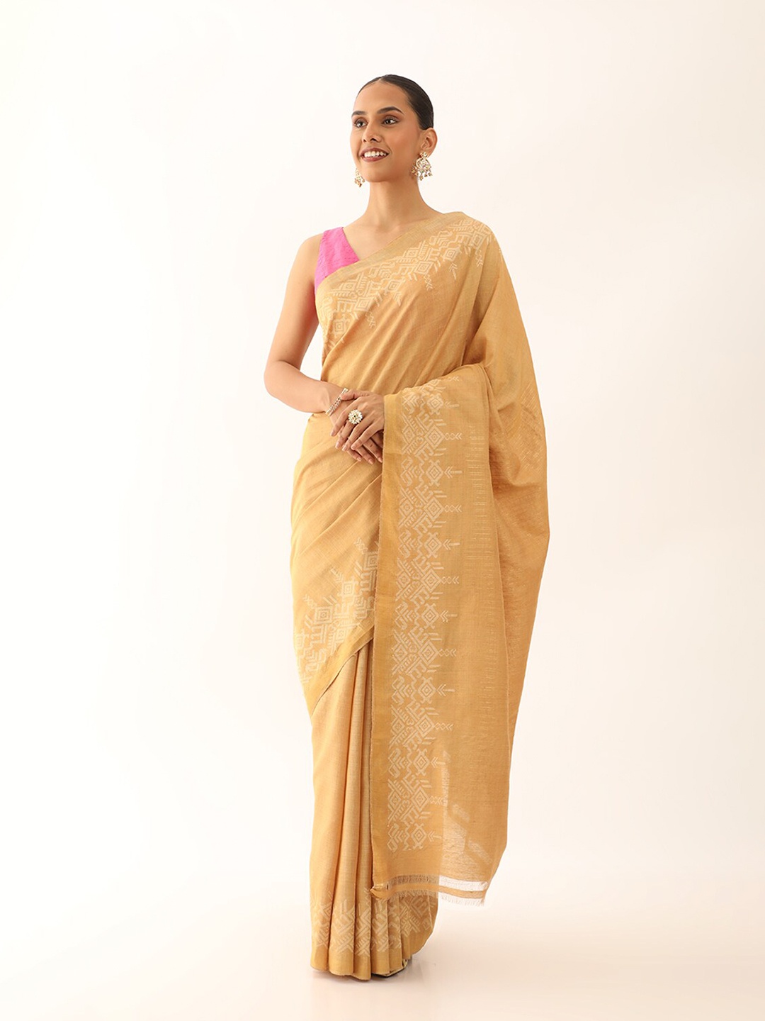 

Taneira Pure Silk Tussar Saree, Yellow