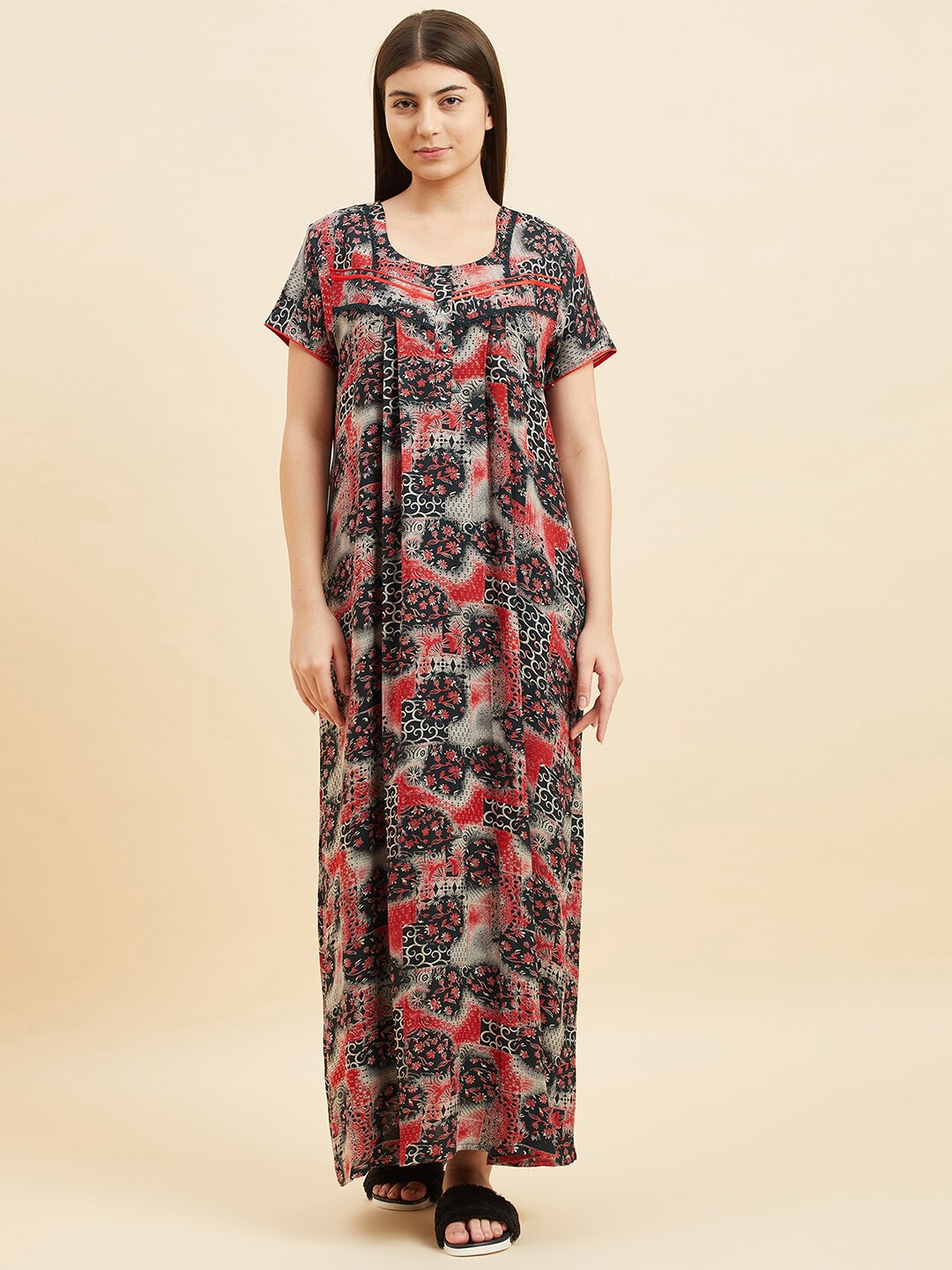 

Sweet Dreams Maroon Ethnic Motifs Printed Pure Cotton Maxi Nightdress