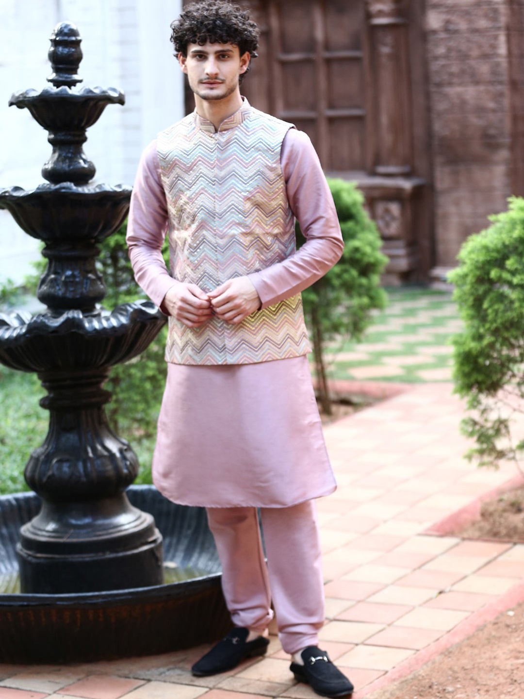 

HOUSE OF DEYANN Mandarin Collar Kurta & Churidar With Nehru Jacket, Purple