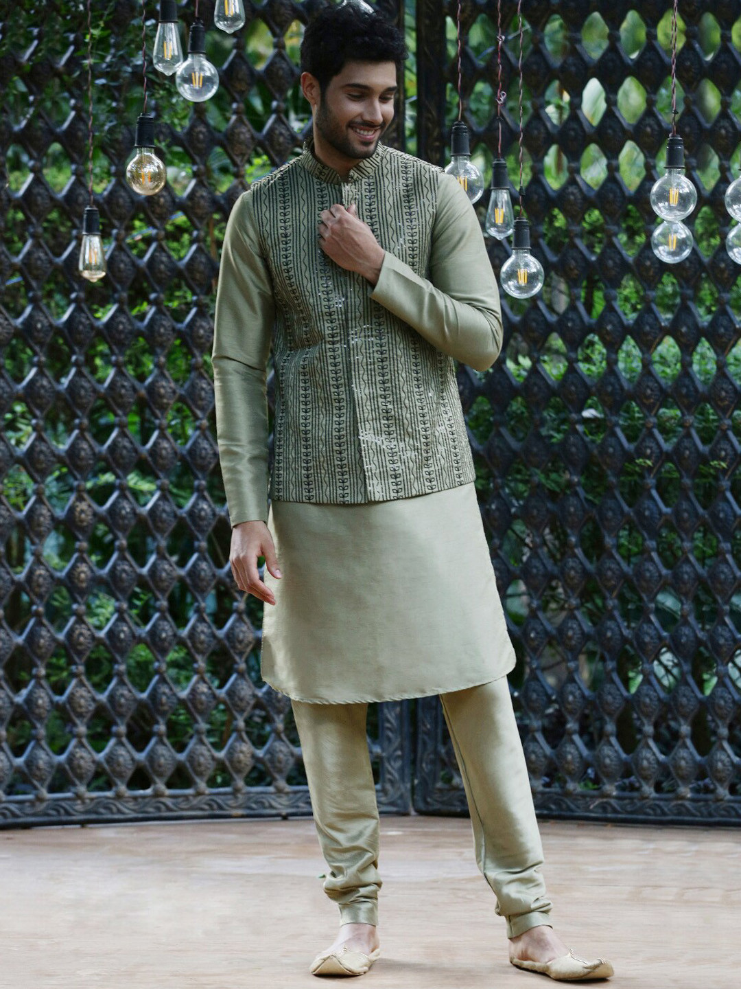 

HOUSE OF DEYANN Mandarin Collar Regular Kurta with Churidar And Embroidered Nehru Jacket, Olive