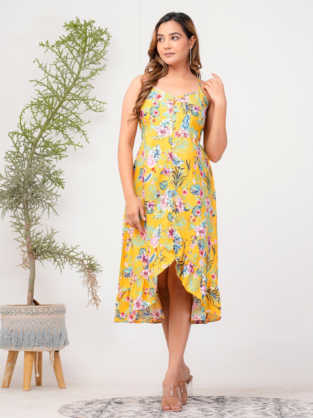

Riara Floral PrintAed Shoulder Straps Crepe A-Line Midi Dress, Yellow