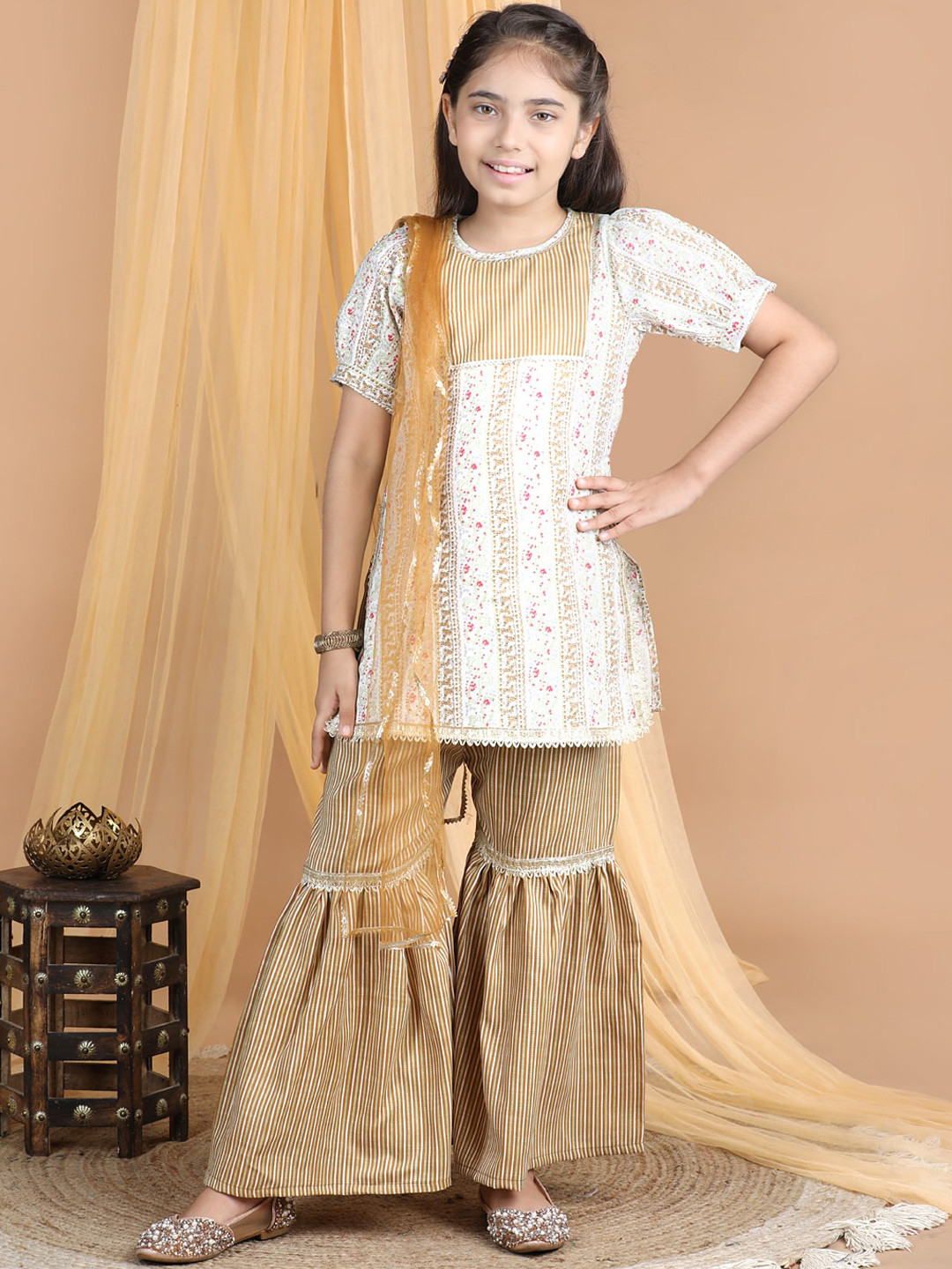 

Cutiekins Girls Ethnic Motif Printed Gotta Patti Kurta With Sharara & Dupatta, Off white