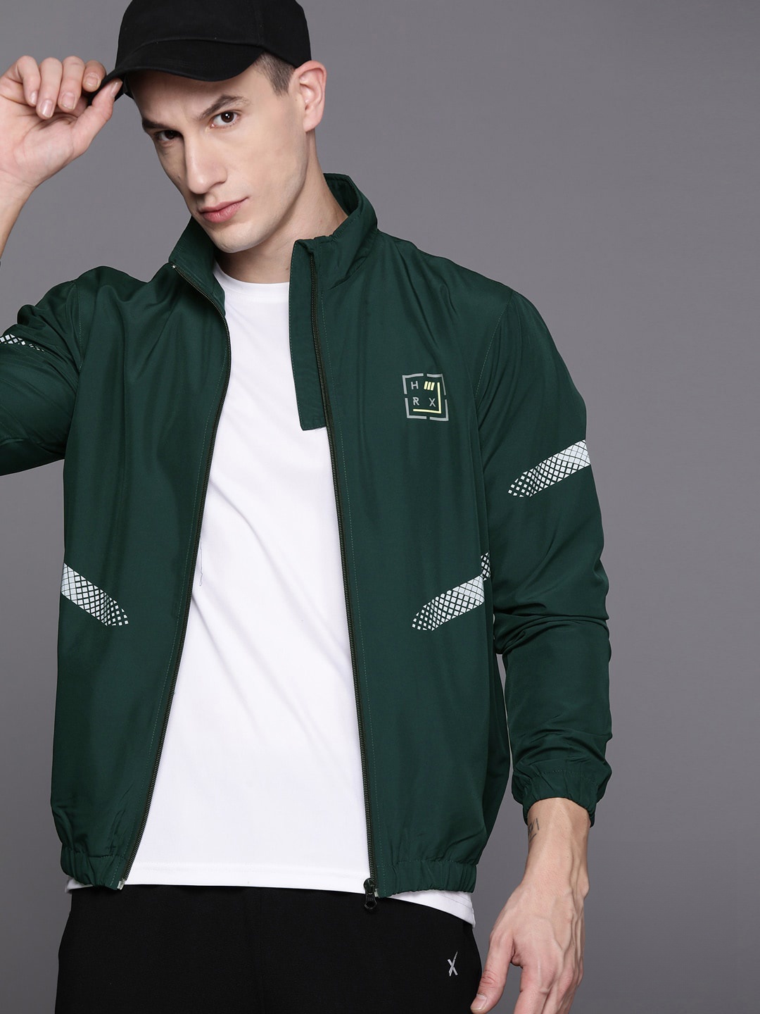 

HRX by Hrithik Roshan Rapid-Dry Reflective Strip Running Jacket, Green