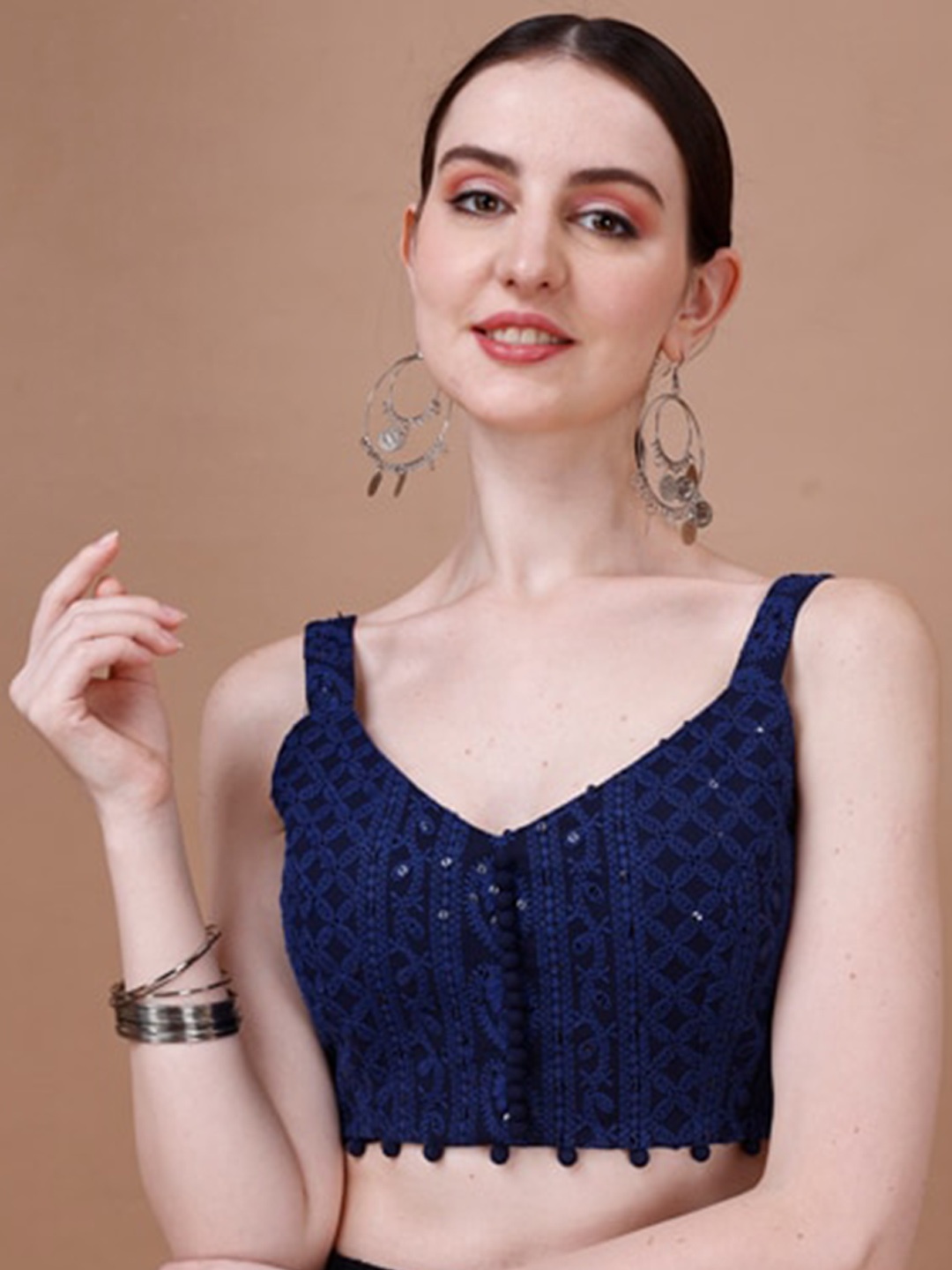 

SAZRIKA Chikankari Sleeveless Saree Blouse, Navy blue