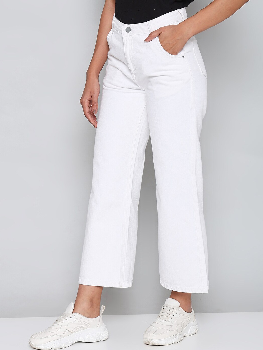 

Chemistry Women Flared High Rise Clean Look Pure Cotton Cropped Jeans, White