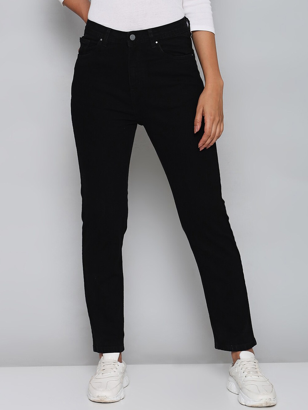 

Chemistry Women Slim Fit High-Rise Clean Look Stretchable Jeans, Black