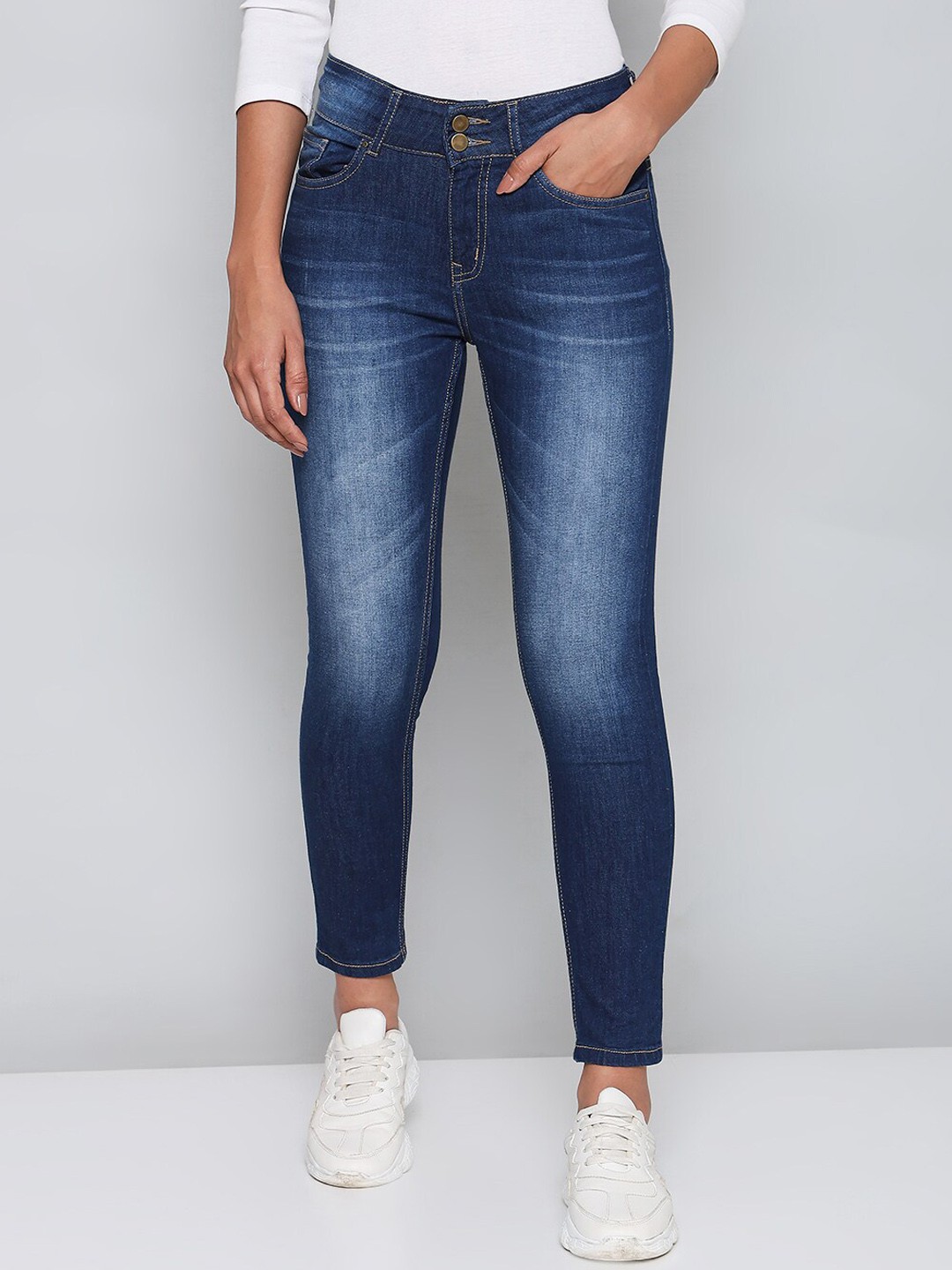 

Chemistry Women Skinny Fit High-Rise Clean Look Heavy Fade Stretchable Jeans, Blue