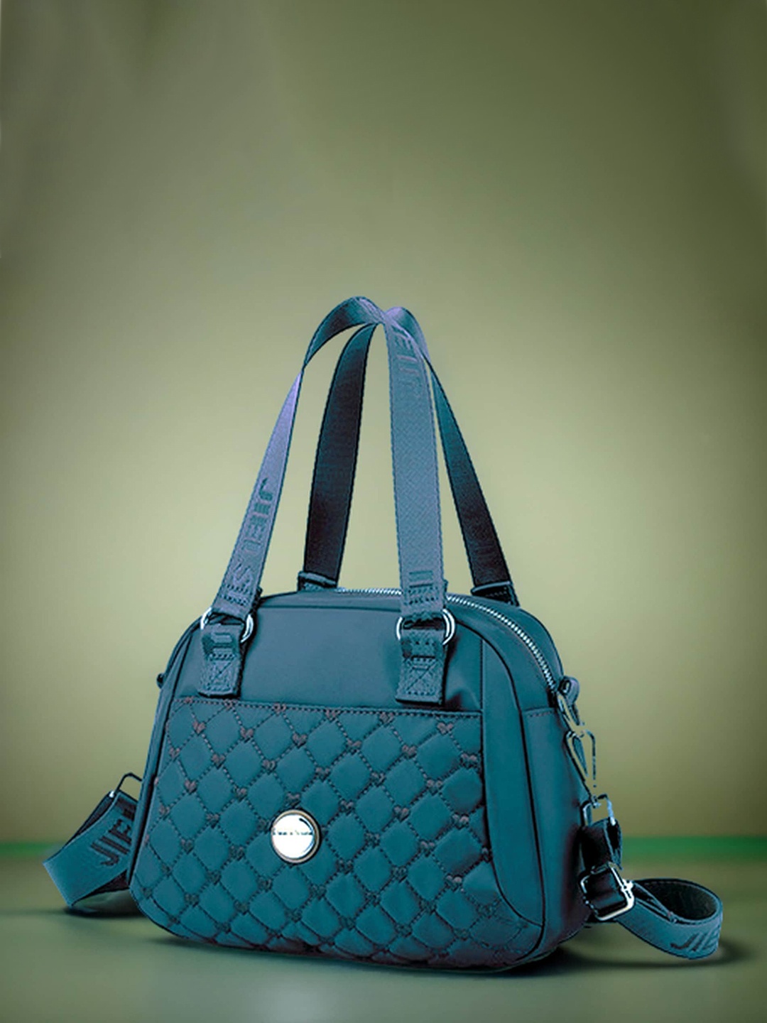 

Diva Dale Structured Handheld Bag with Quilted, Green