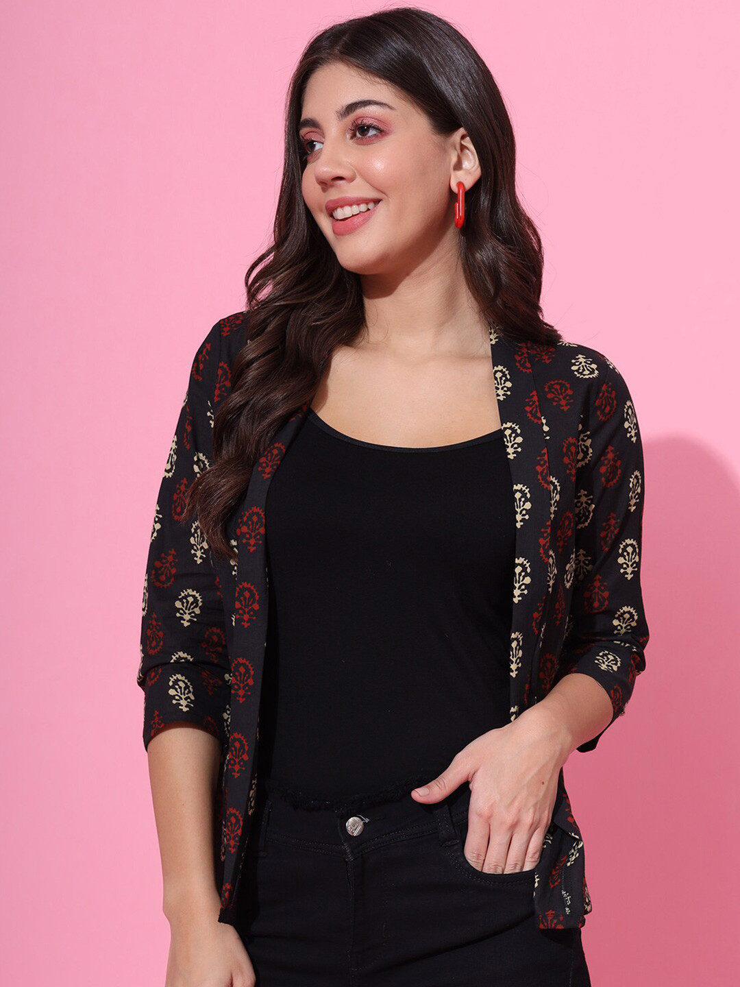 

DECKEDUP Ethnic Motifs Printed Cotton Shrug, Black