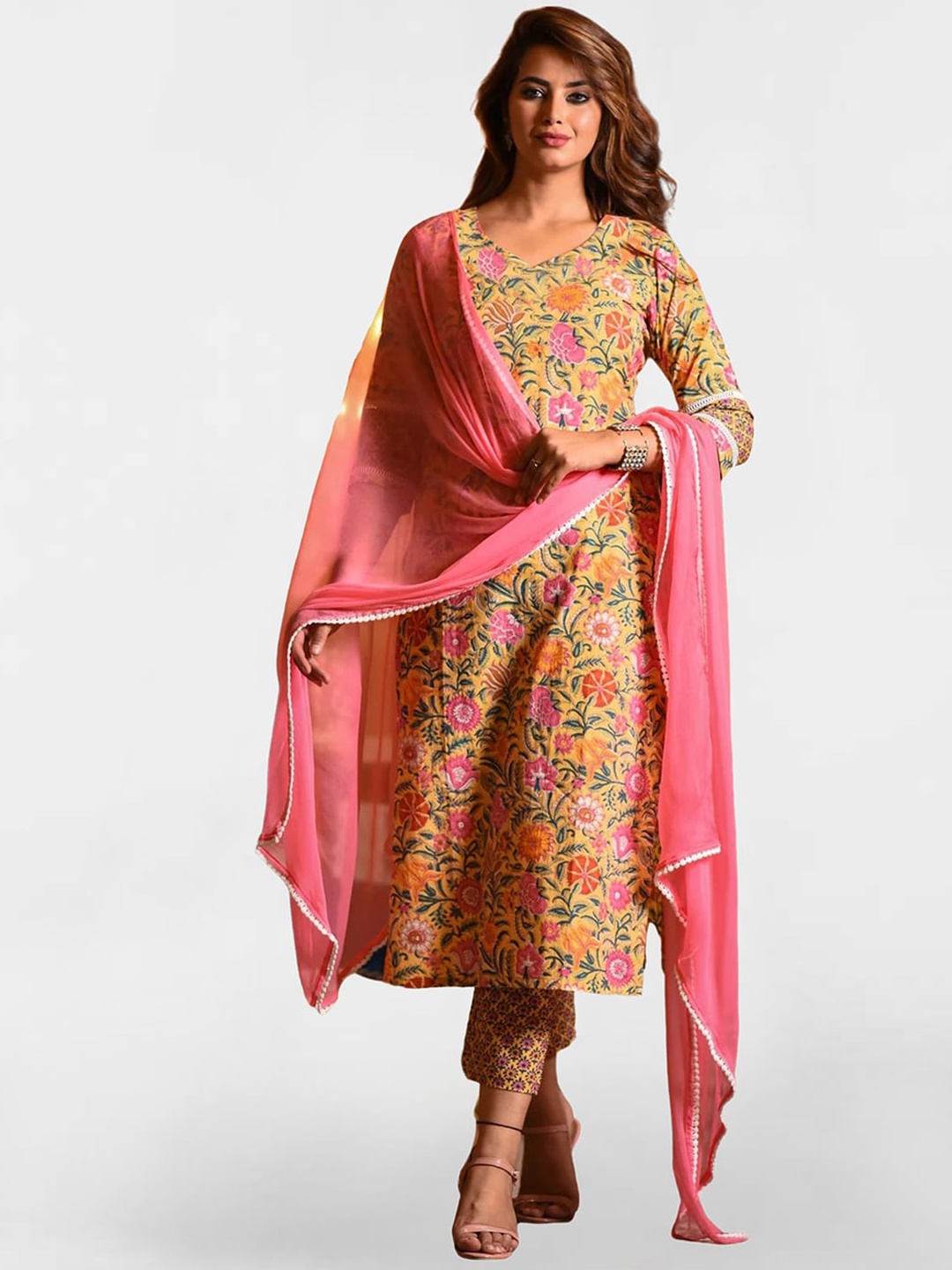 

SKYLEE Yellow Floral Printed Regular Kurta With Trousers & Dupatta