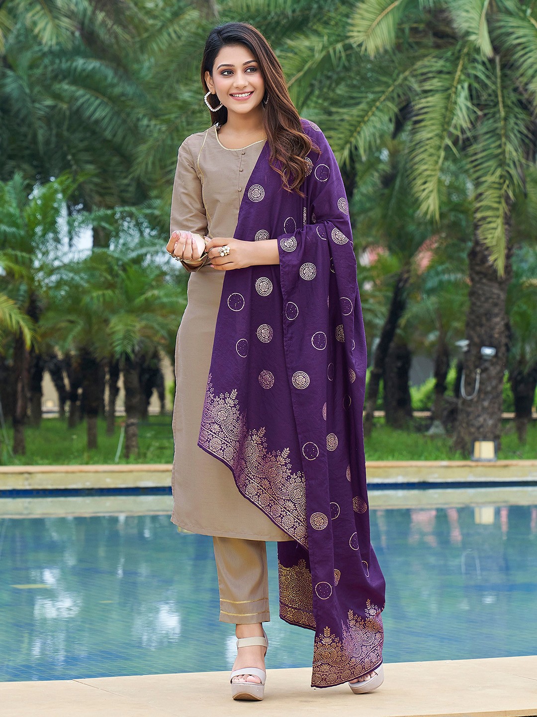

KALINI Straight Kurta & Trousers With Dupatta, Beige