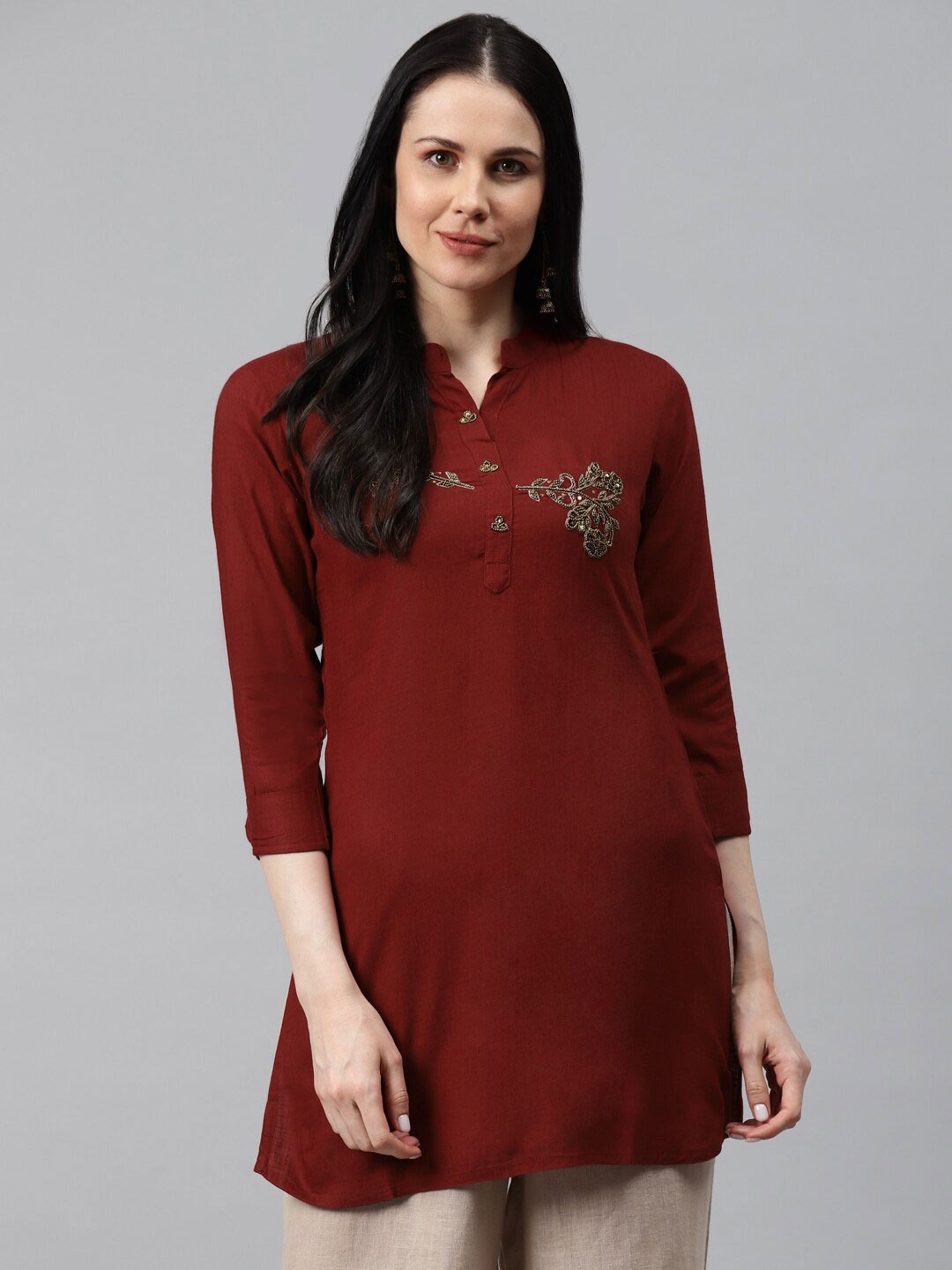 

JC4U Embellished Beads and Stones Straight Kurti, Maroon