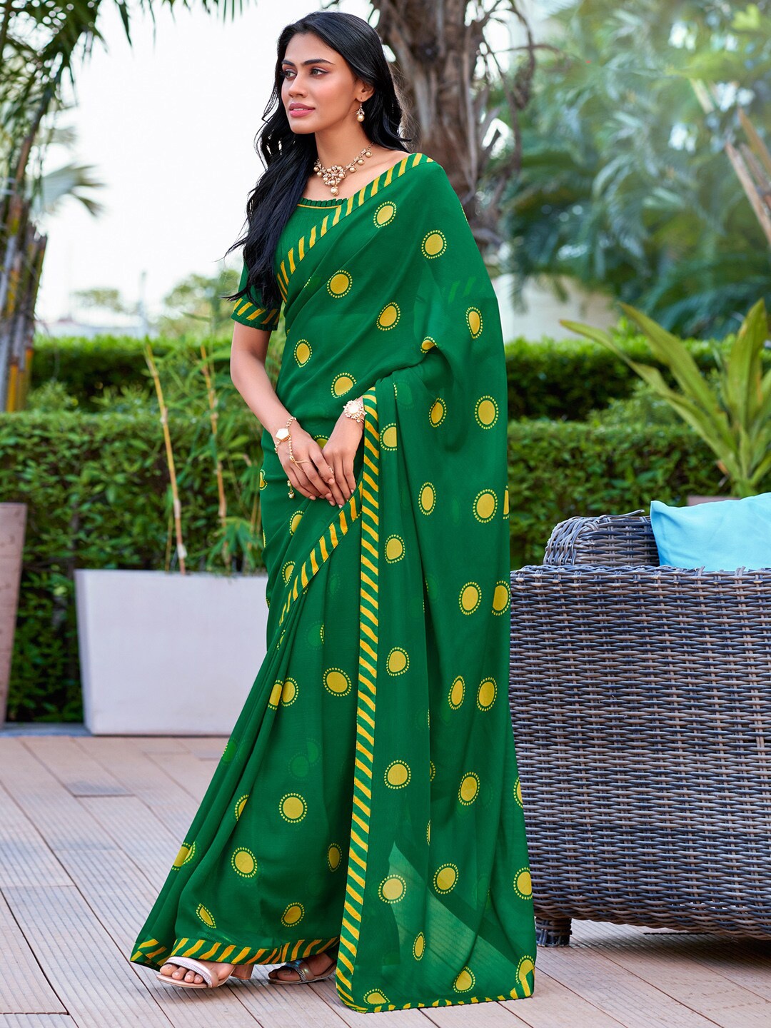 

Saree mall Green & Yellow Geometric Printed Pure Georgette Sarees