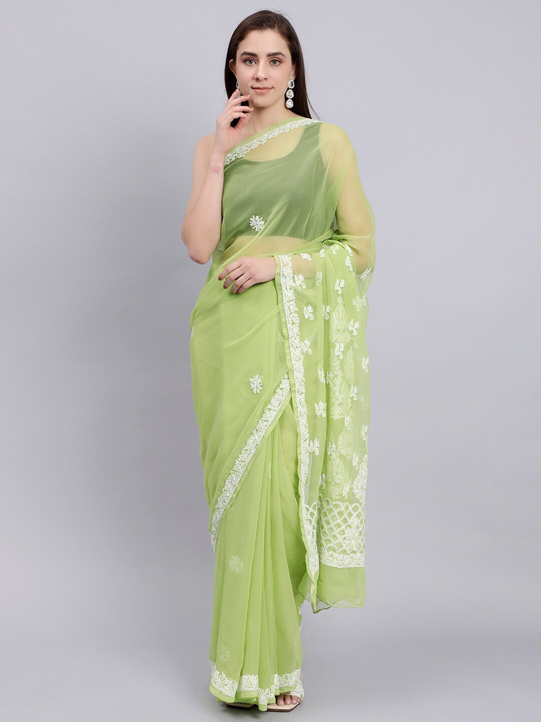 

Seva Chikan Floral Embroidered Lucknowi Chikankari Saree, Green