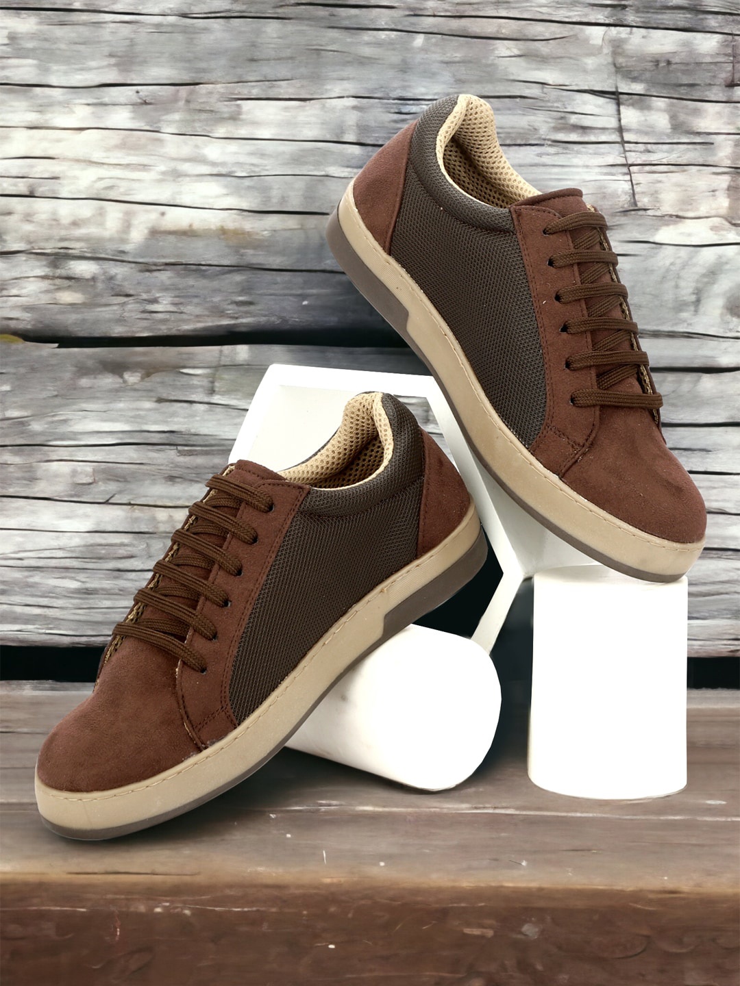 

SHOZANIA Men Leather Lightweight Lace-Up Sneakers, Brown