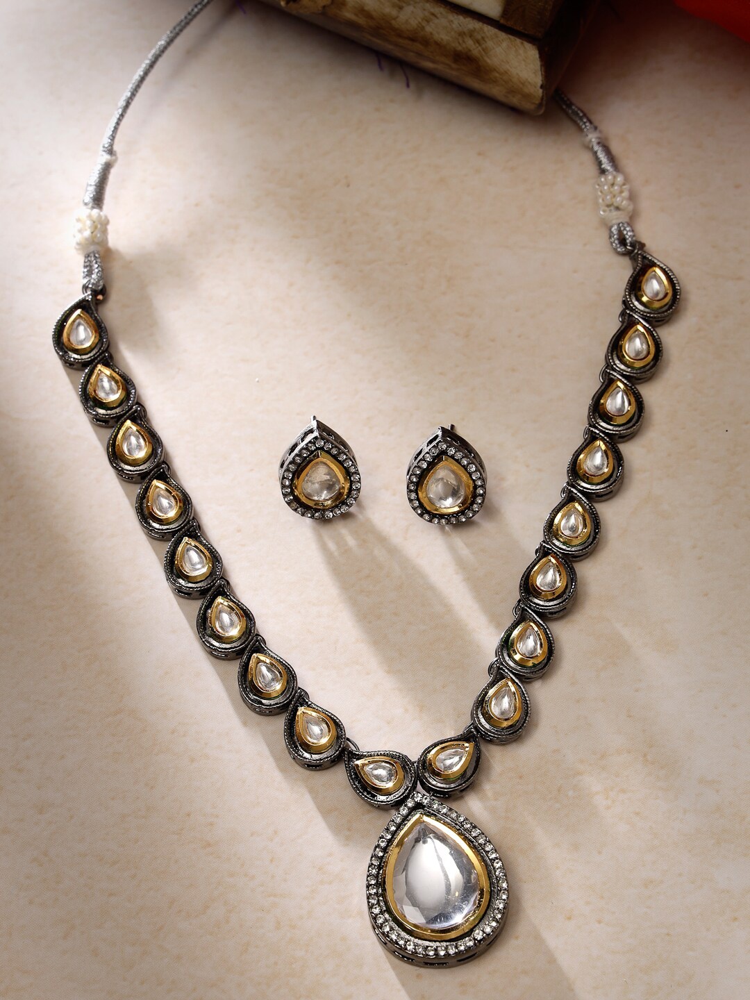 

ADIVA Rhodium-Plated Kundan & CZ-Studded Jewellery Set, Silver