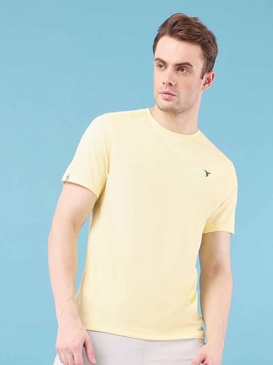 

Technosport Round Neck Short Sleeves Antimicrobial Slim Fit Training T-shirt, Yellow