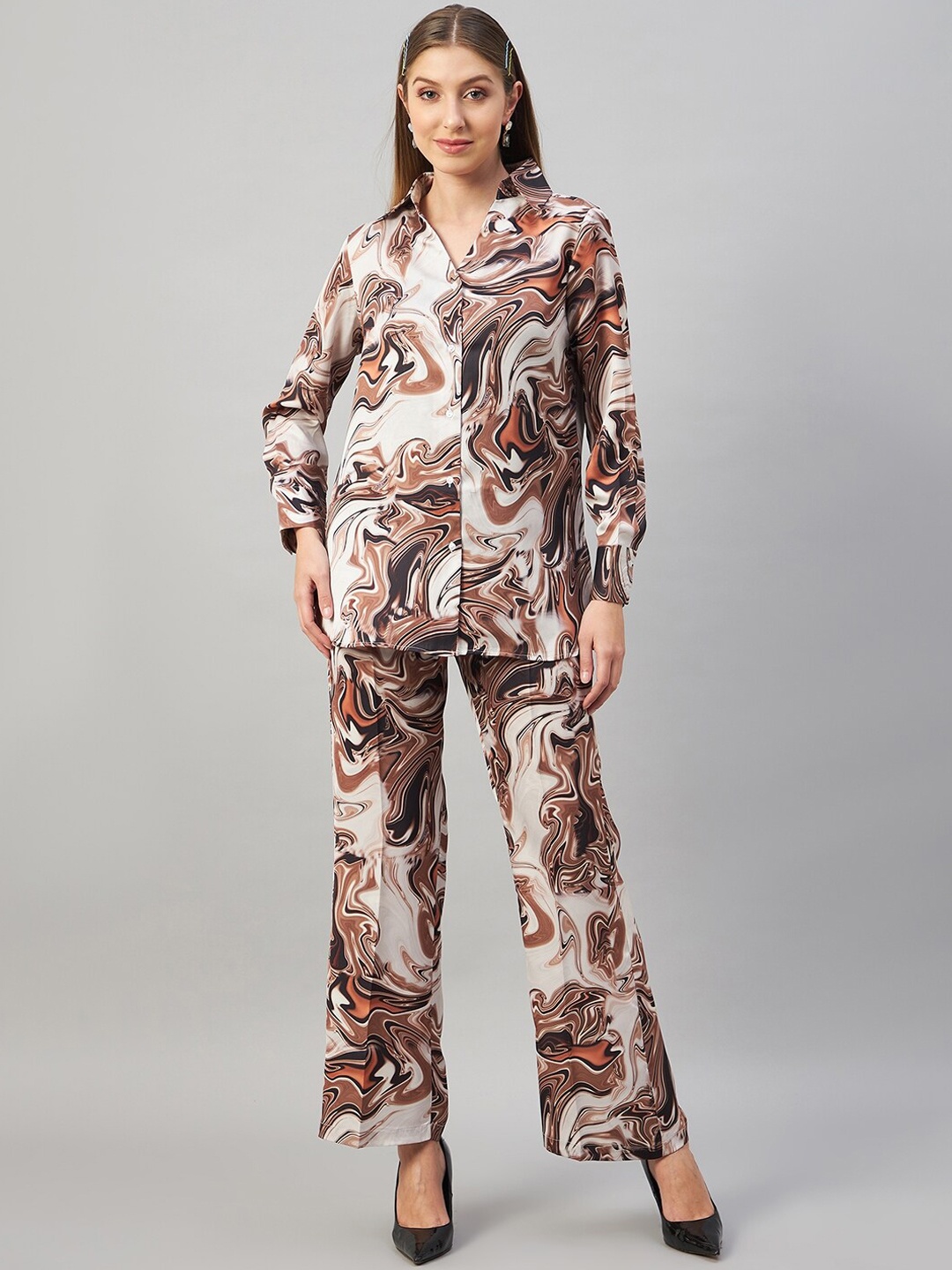 

Chemistry Abstract Printed Shirt With Trousers, Brown
