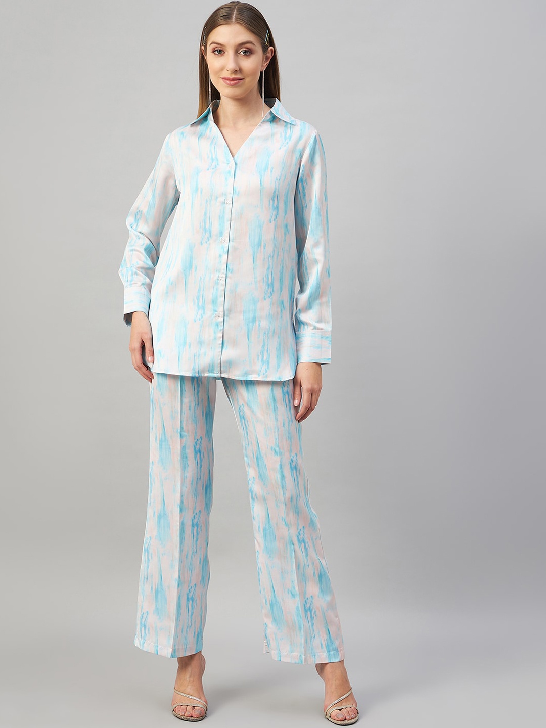 

Chemistry Abstract Printed Shirt With Trousers, White