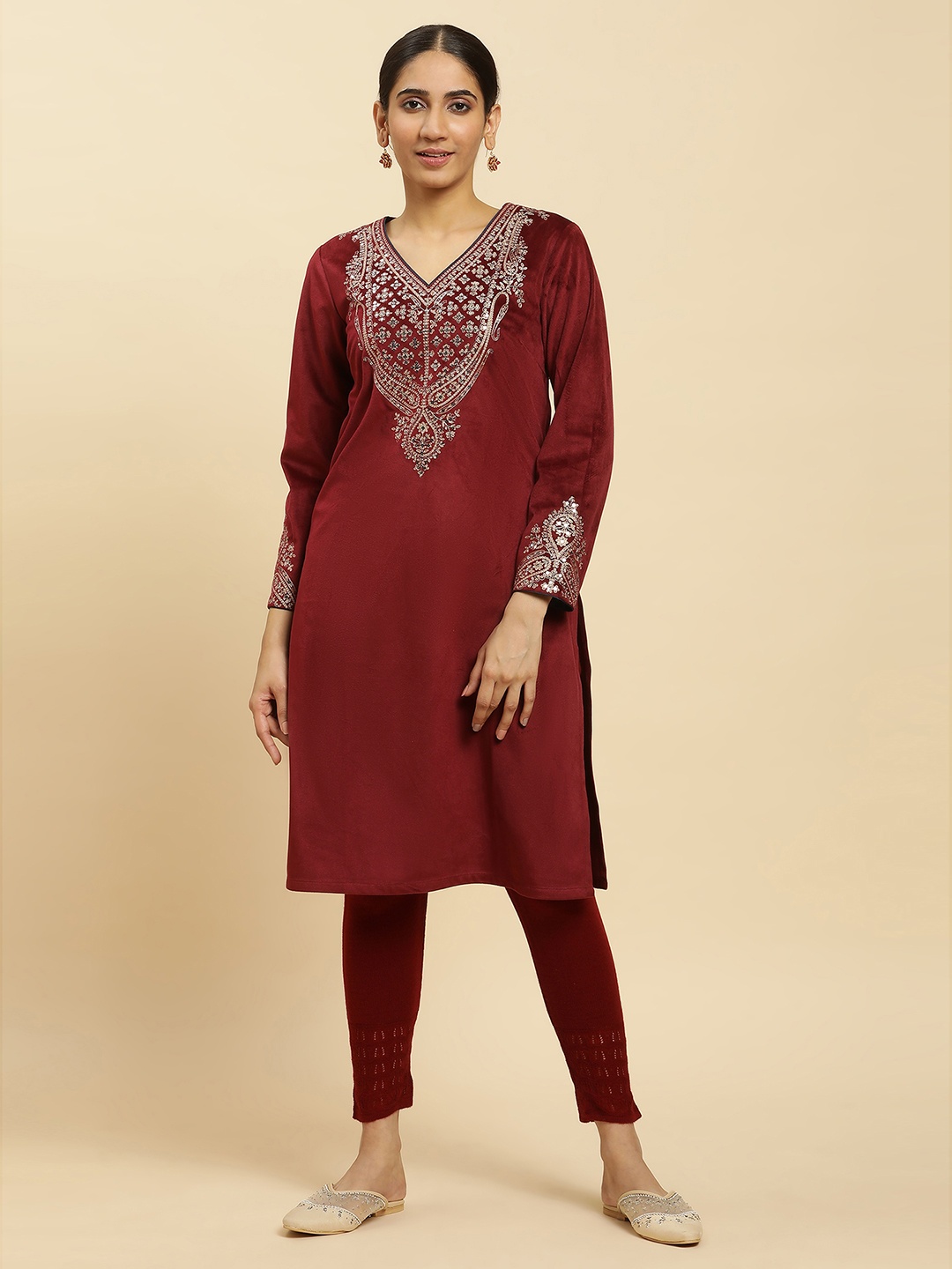 

W Ethnic Motifs Yoke Design Sequinned Straight Kurta, Maroon