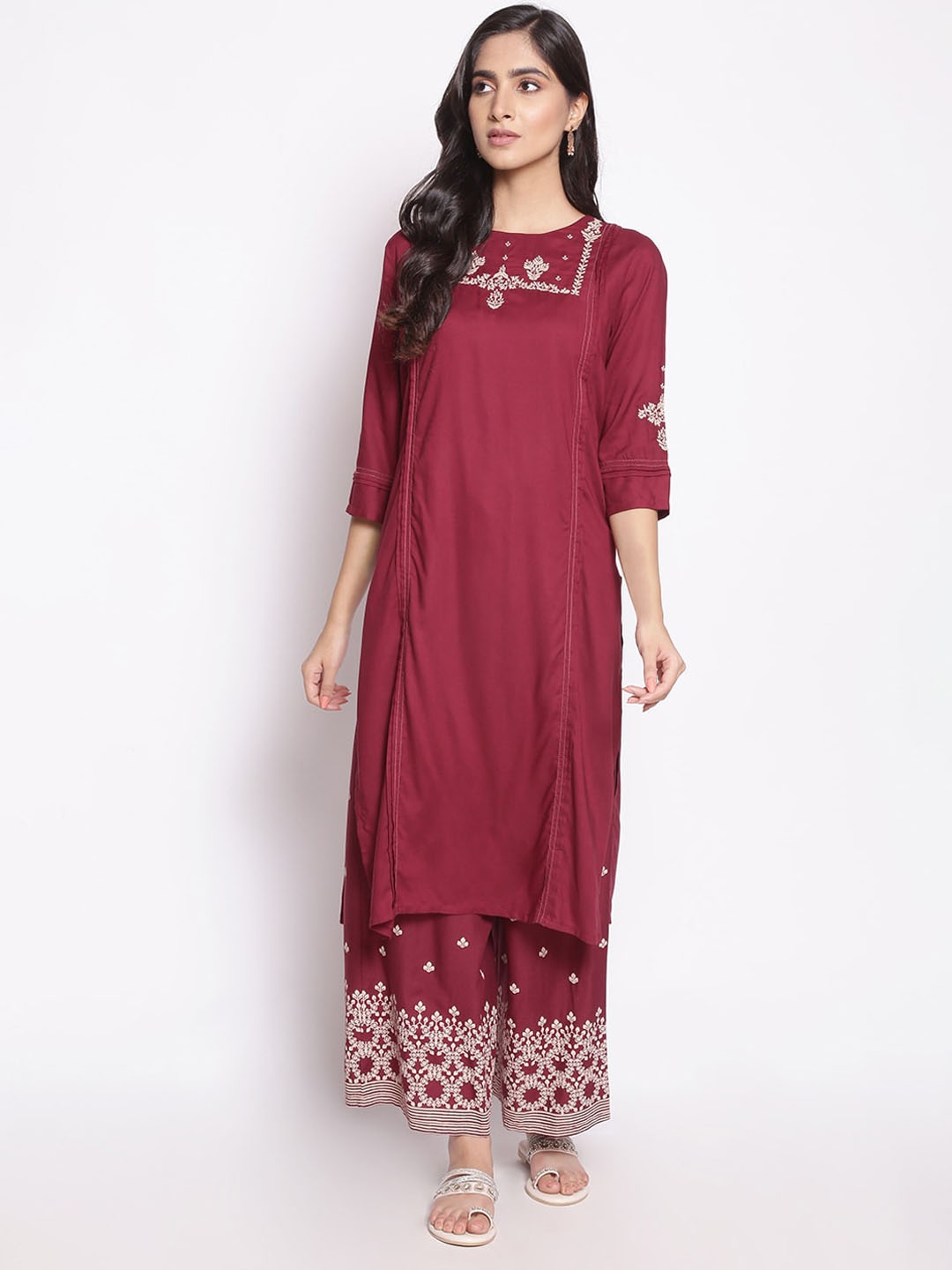 

W Floral Embroidered Round Neck Straight Kurta, Red