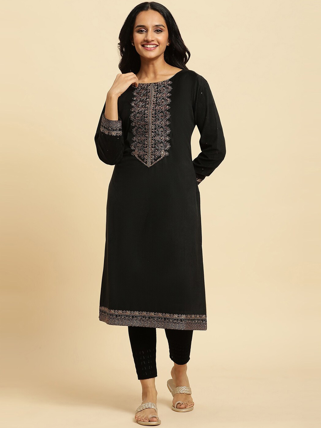 

WISHFUL Ethnic Motifs Yoke Design Thread Work Straight Kurta, Black