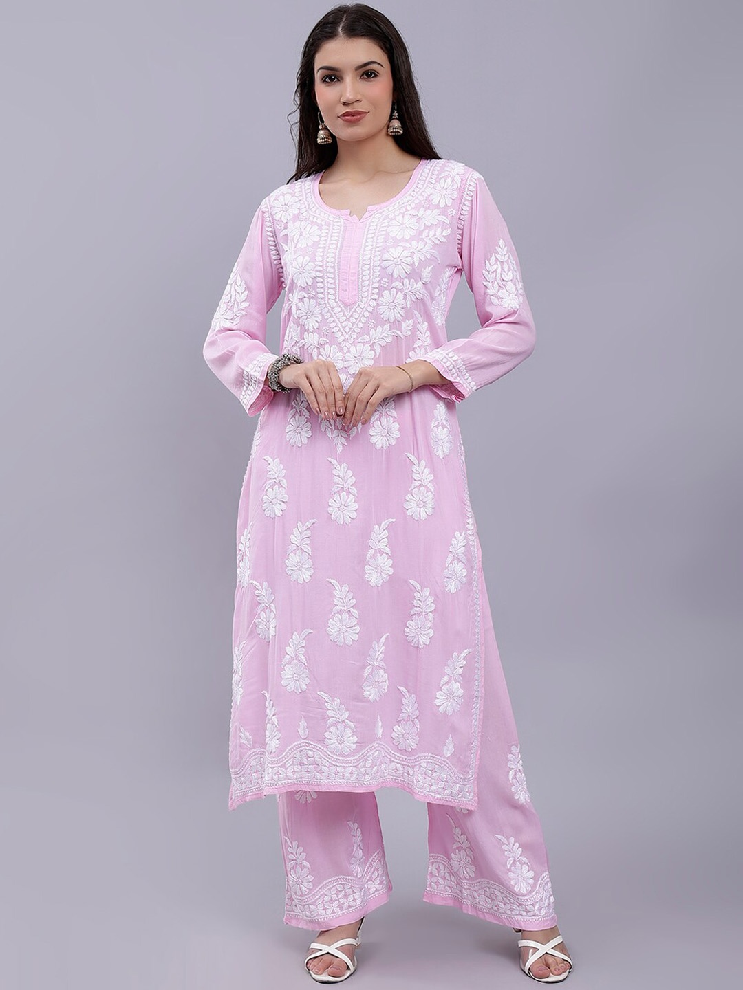 

Seva Chikan Ethnic Motifs Embroidered Chikankari Kurta With Palazzo, Pink