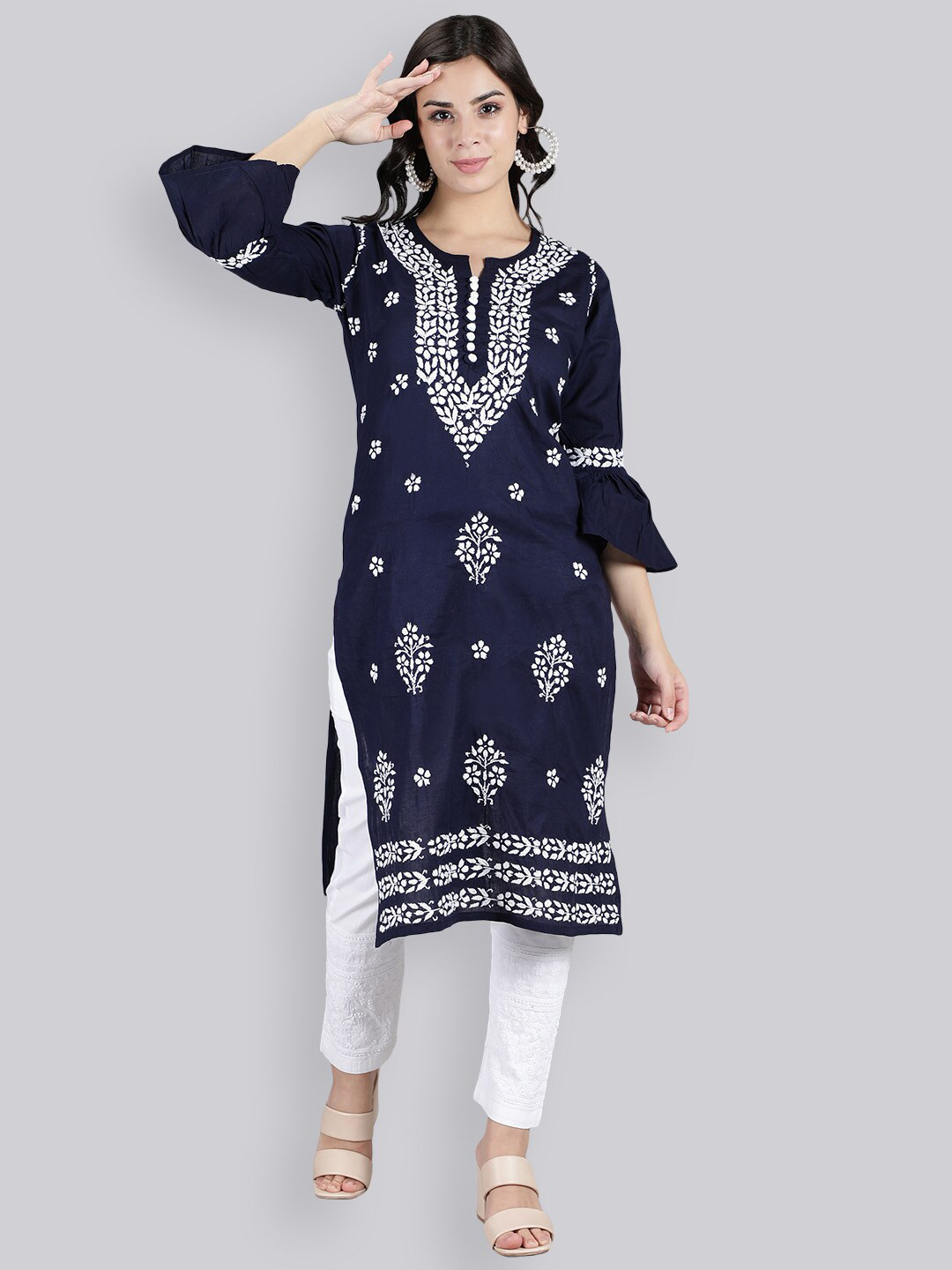 

Seva Chikan Ethnic Motifs Embroidered Regular Lucknowi Chikankari Kurta with Trousers, Navy blue
