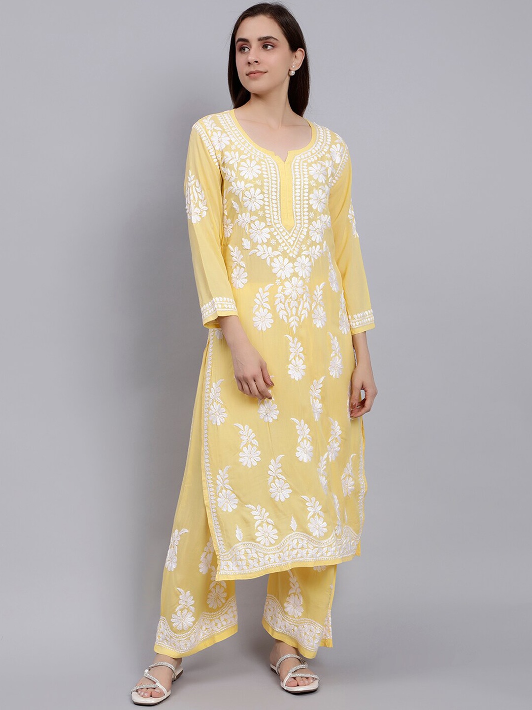 

Seva Chikan Ethnic Motifs Embroidered Regular Chikankari Kurta With Palazzos, Yellow