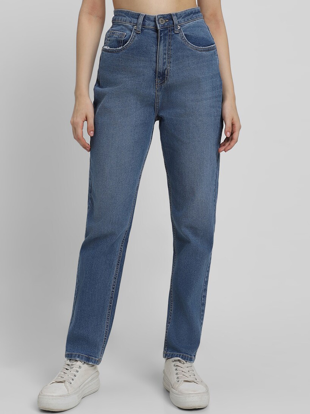 

FOREVER 21 Women Blue Straight Fit Clean Look Stretchable Jeans