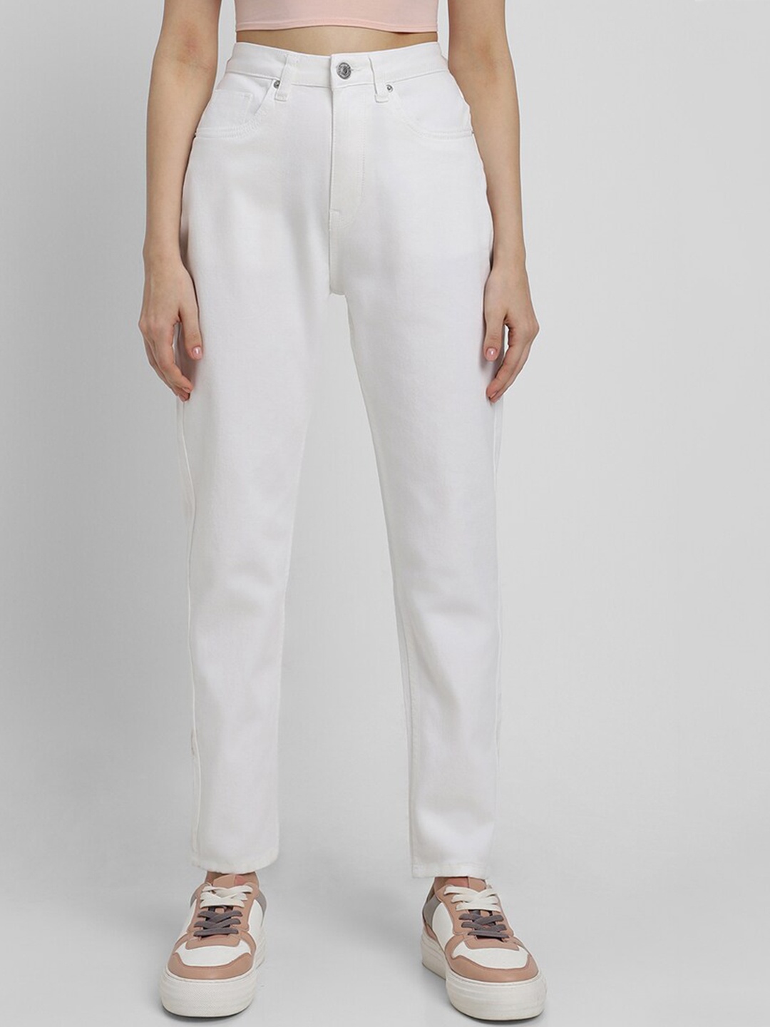 

FOREVER 21 Women White Straight Fit Stretchable Jeans