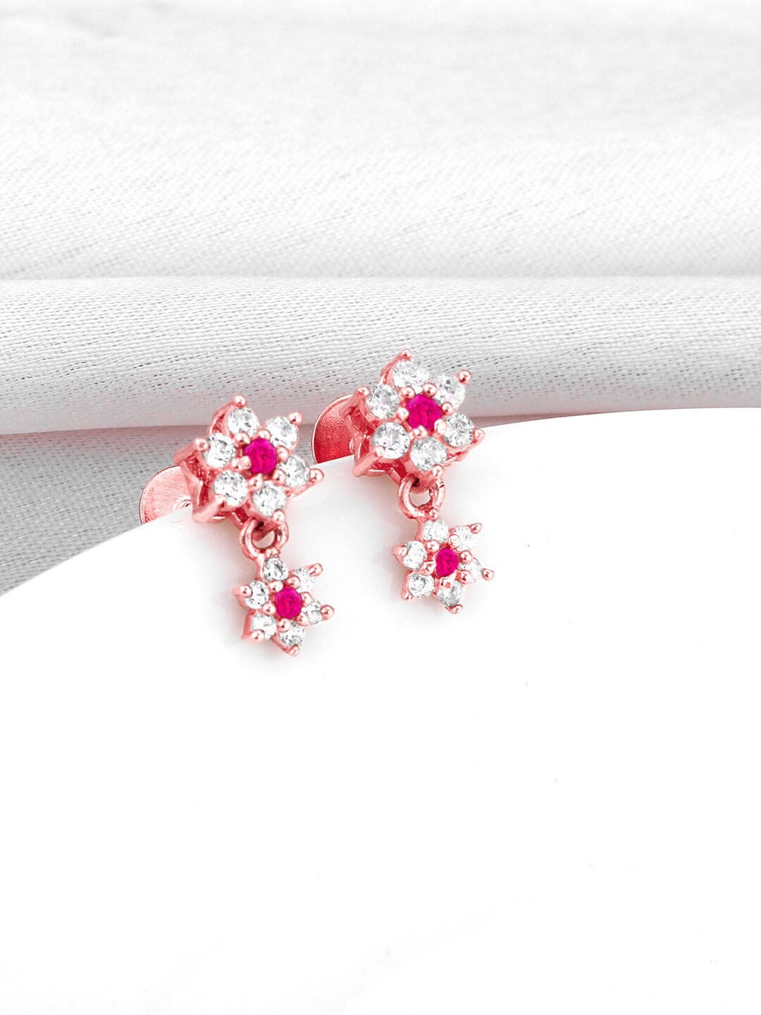 

GIVA Rose Gold-Plated Contemporary Studs Earrings