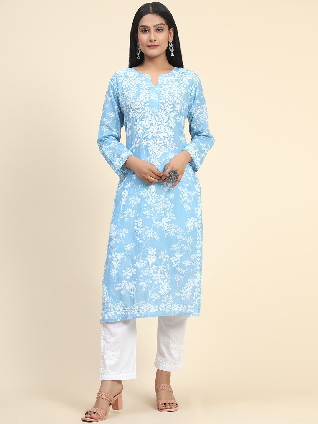 

HOUSE OF KARI Floral Embroidered Round Notched Neck Cotton Kurta, Blue