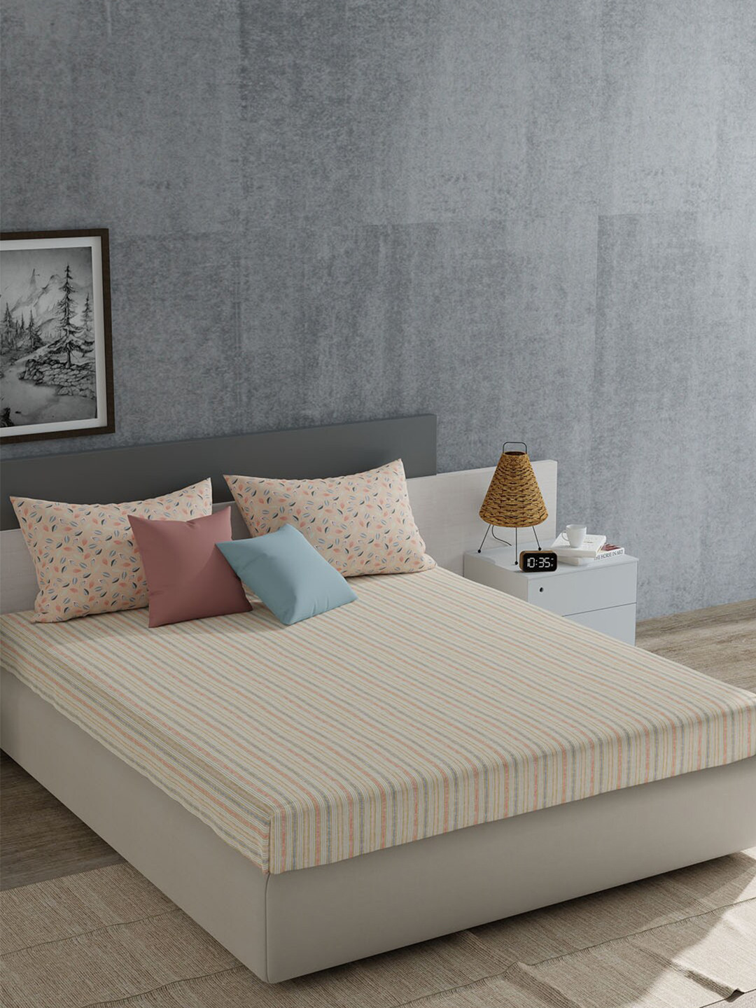 

MYTRIDENT Everyday Peach-Coloured Striped Cotton 120 TC Queen Bedsheet & 2 Pillow Covers