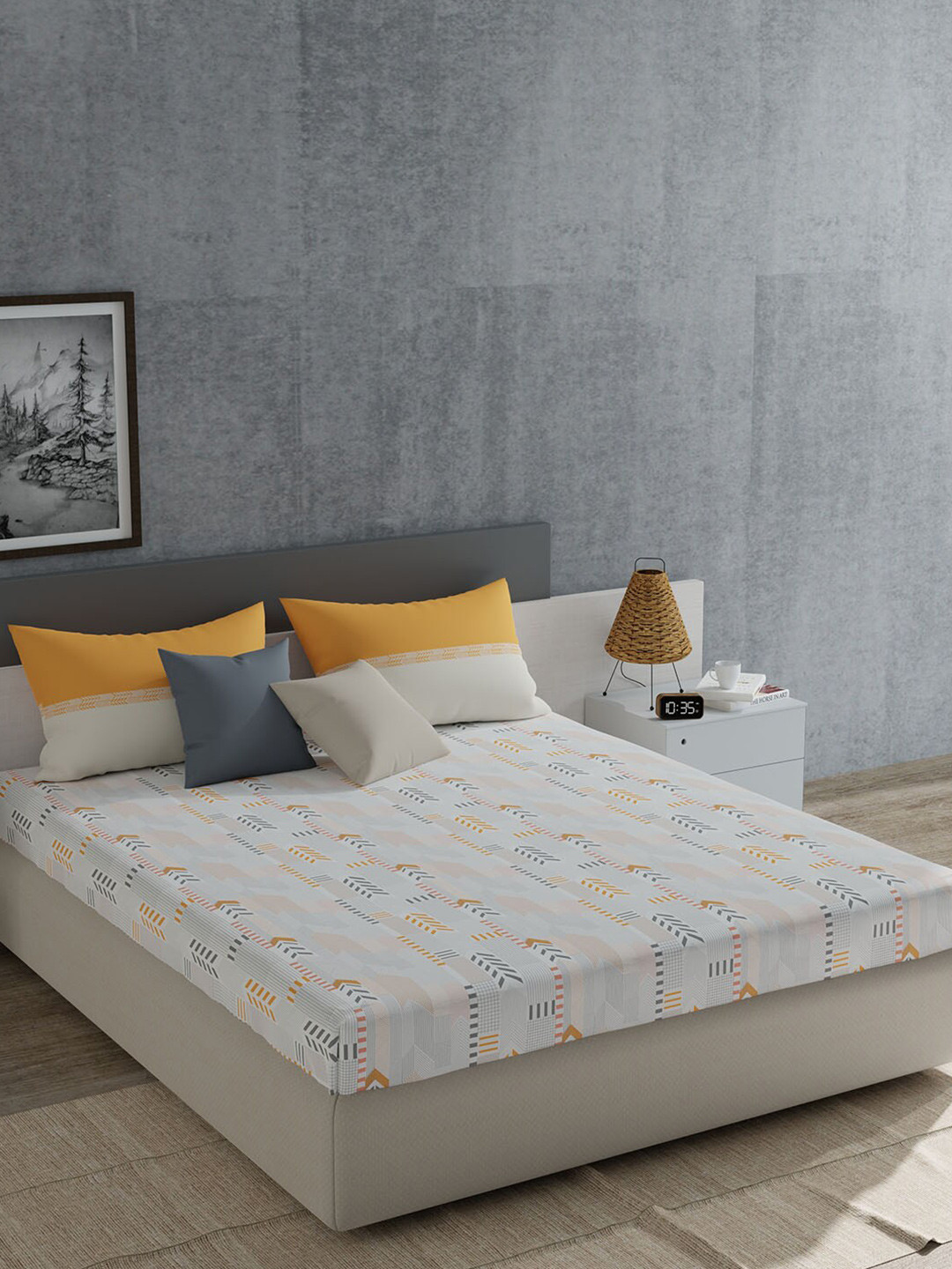 

MYTRIDENT Everyday Grey Geometric Pure Cotton 120 TC Queen Bedsheet With 2 Pillow Covers