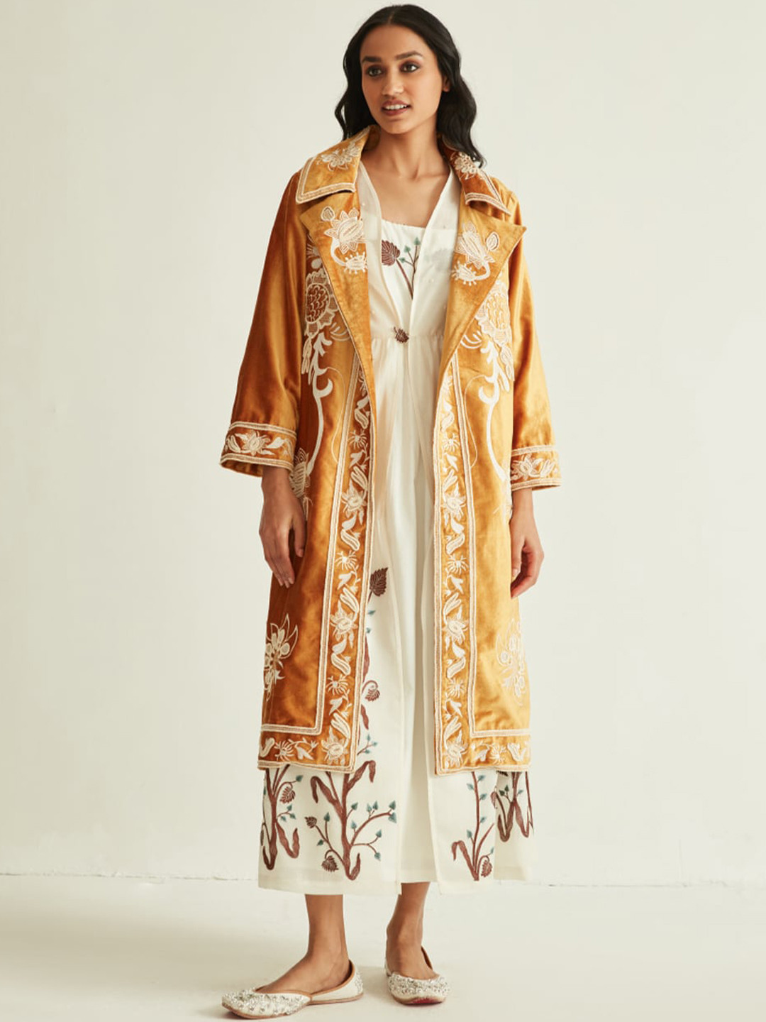 

Ancestry Floral Printed Lapel Collar Long Sleeves Longline Open Front Jacket, Mustard