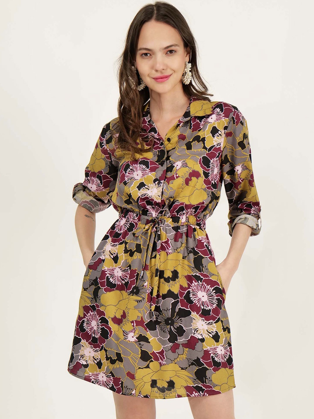 

DRIRO Floral Printed Belted Shirt Dress, Grey