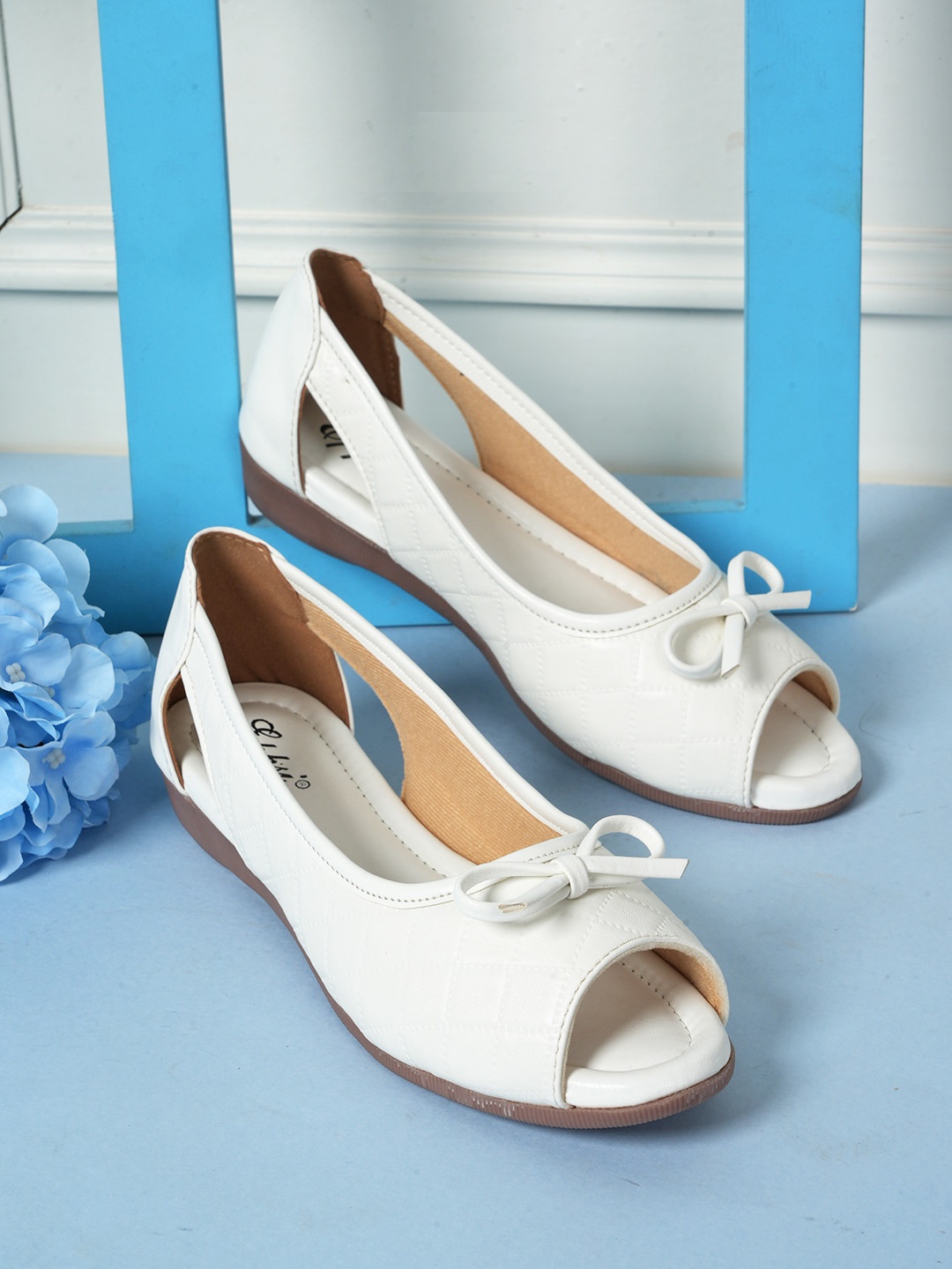 

Style Shoes Textured Bow Detail Ballerinas, White