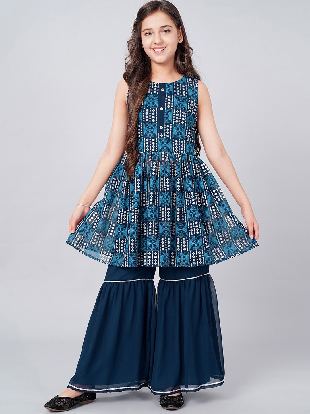 

J Turritopsis Girls Geometric Printed Georgette A-Line Kurta With Sharara, Blue