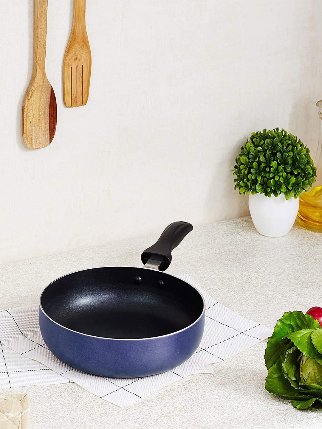 

Kuber Industries Blue Nonstick Frying Pan