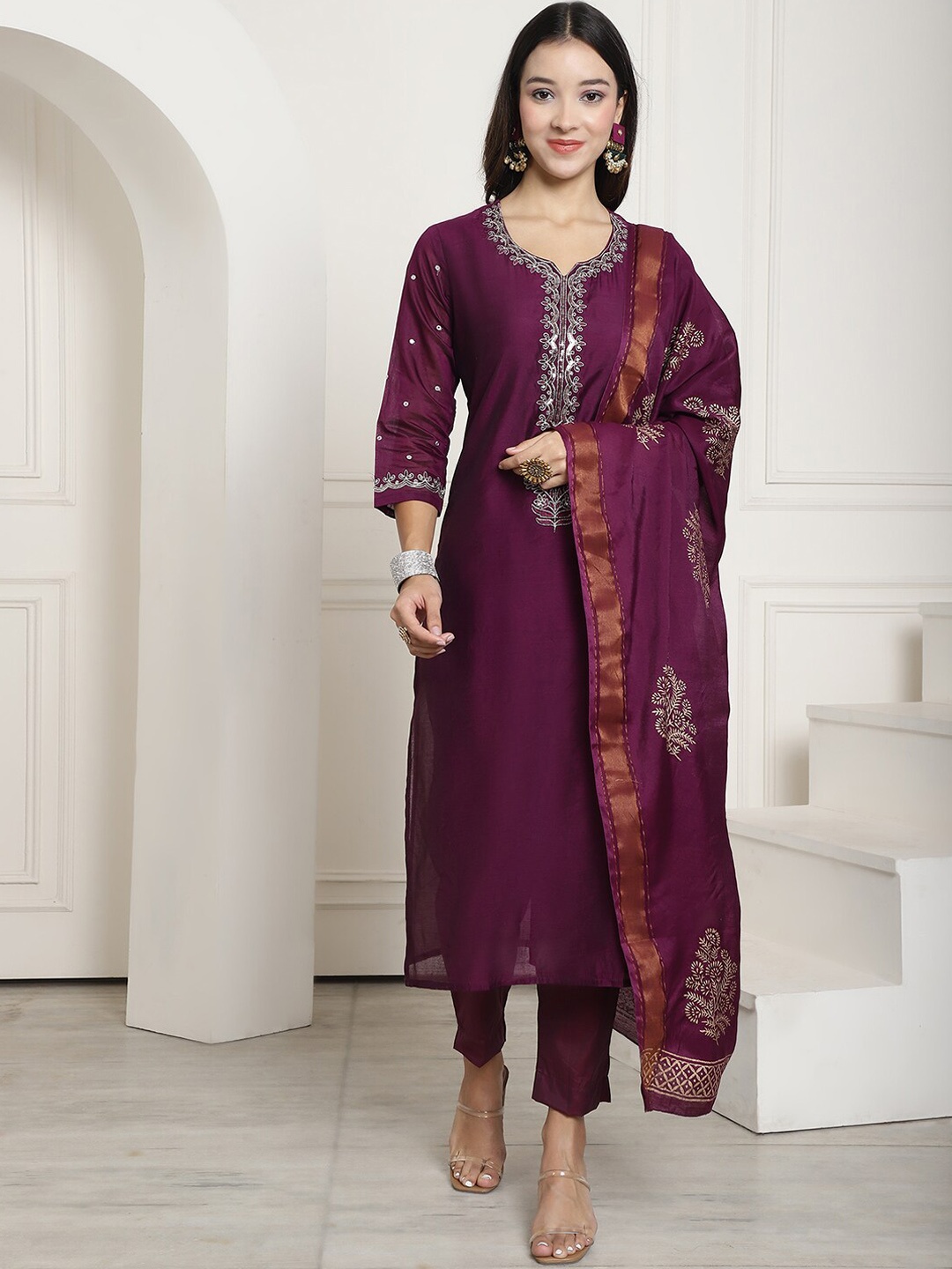 

Aawari Ethnic Motifs Embroidered Regular Chanderi Silk Kurta With Trousers & Dupatta, Purple