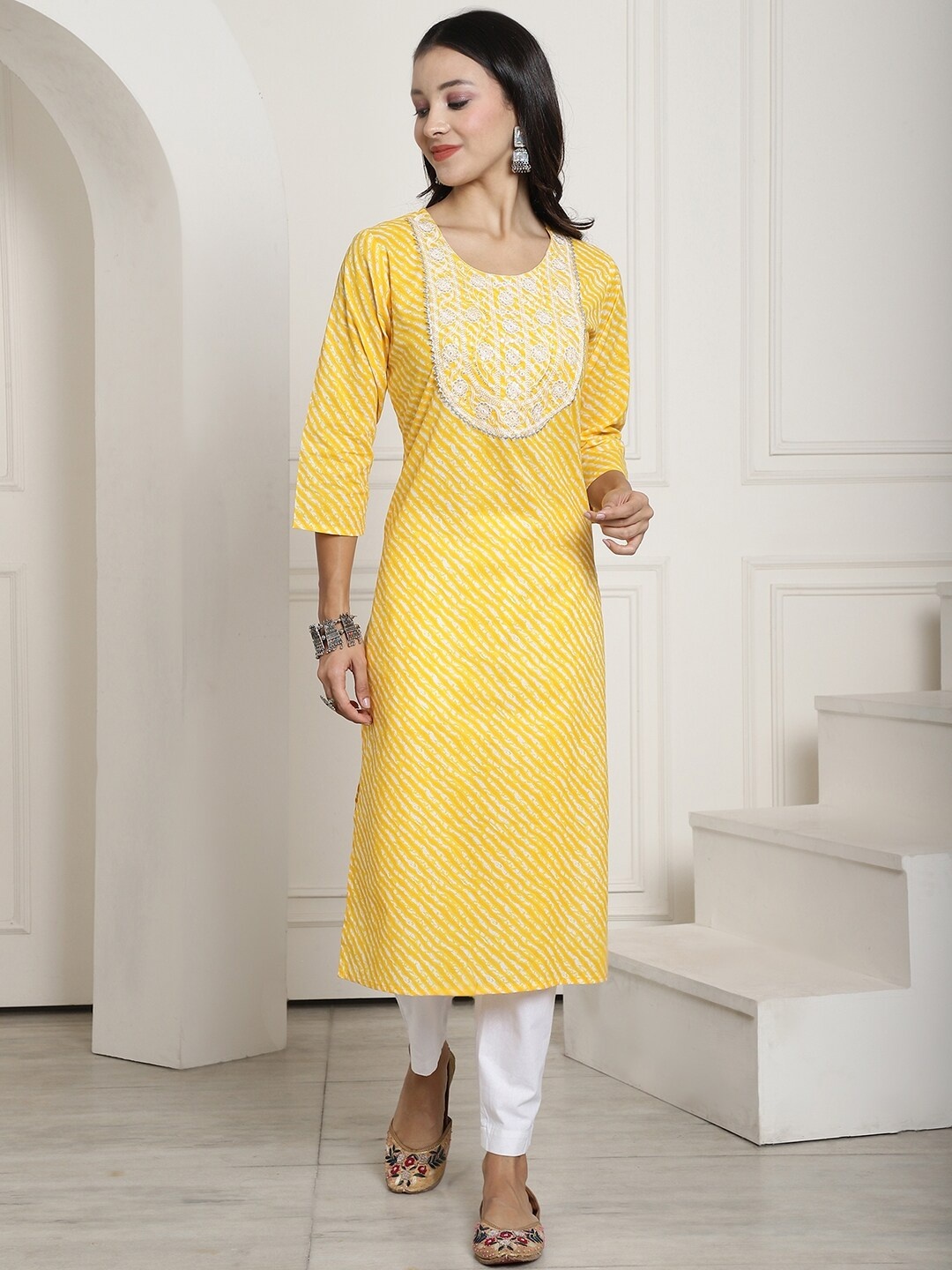 

Aawari Leheriya Printed Sequinned Cotton Kurta, Yellow