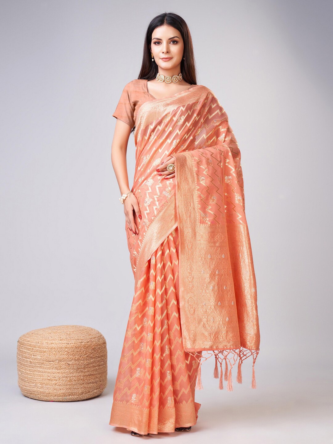 

Mitera Peach-Coloured & Gold-Toned Ethnic Motifs Woven Design Zari Saree