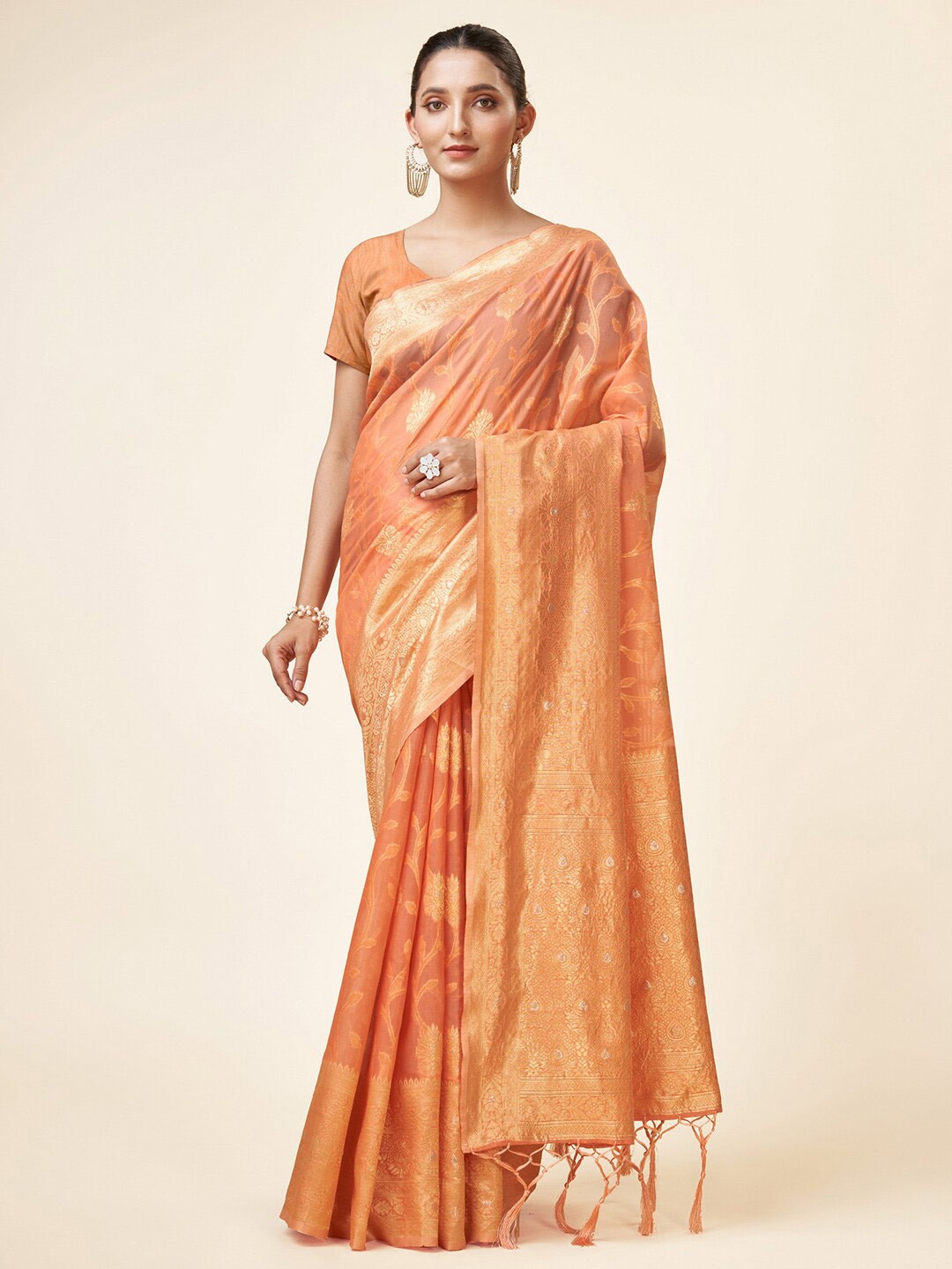 

Mitera Peach-Coloured & Gold-Toned Ethnic Motifs Woven Design Zari Organza Saree