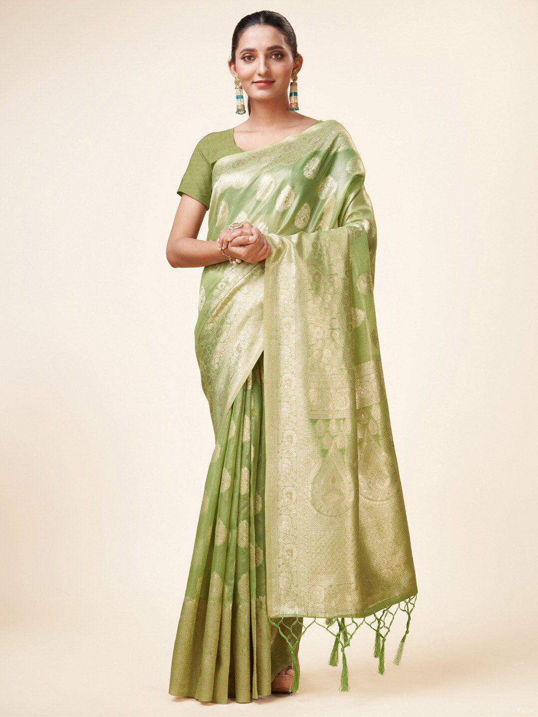 

Mitera Green & Gold-Toned Ethnic Motifs Woven Design Zari Organza Saree