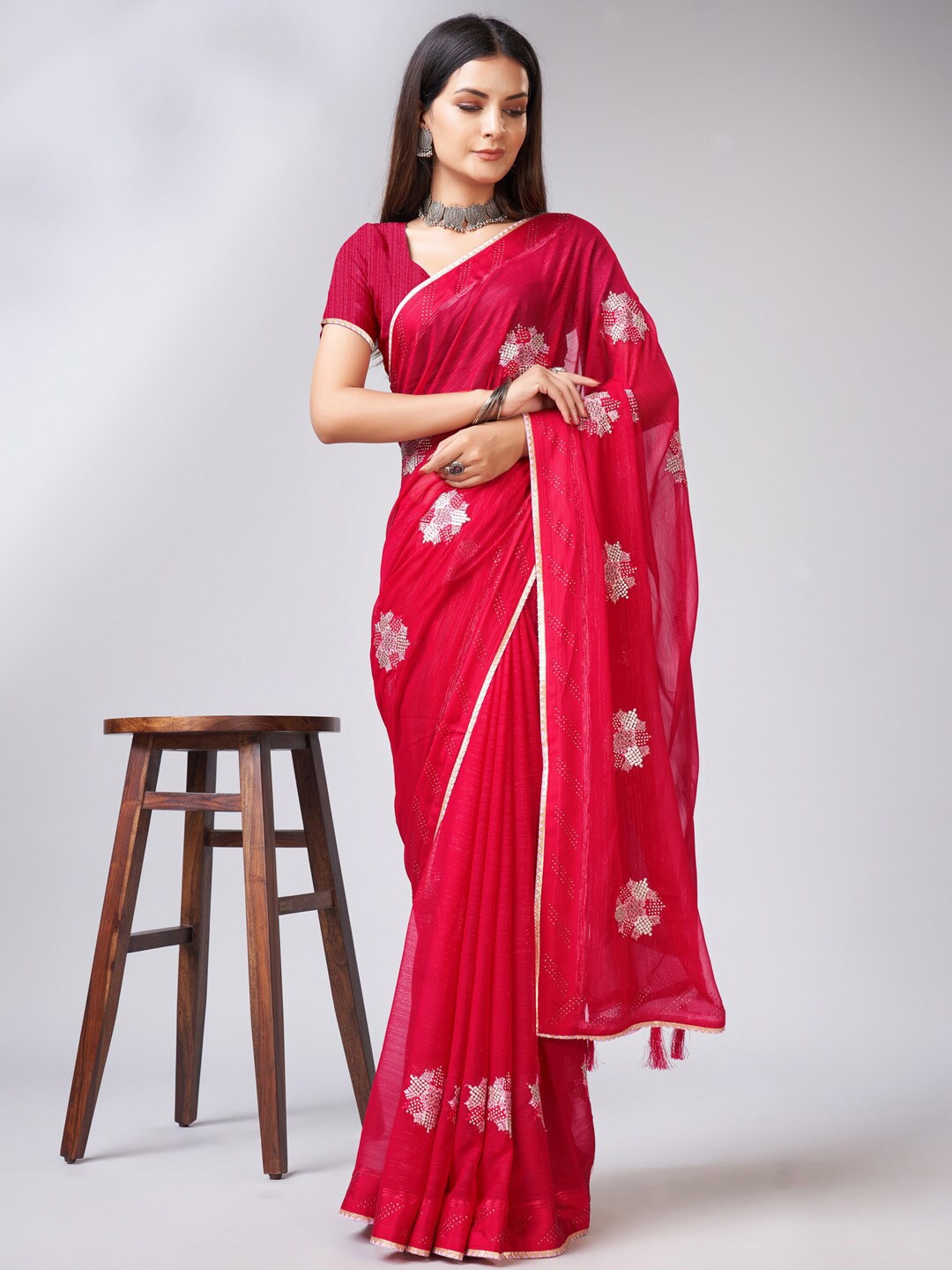 

Mitera Pink & Silver-Toned Ethnic Motifs Embroidered Pure Georgette Saree