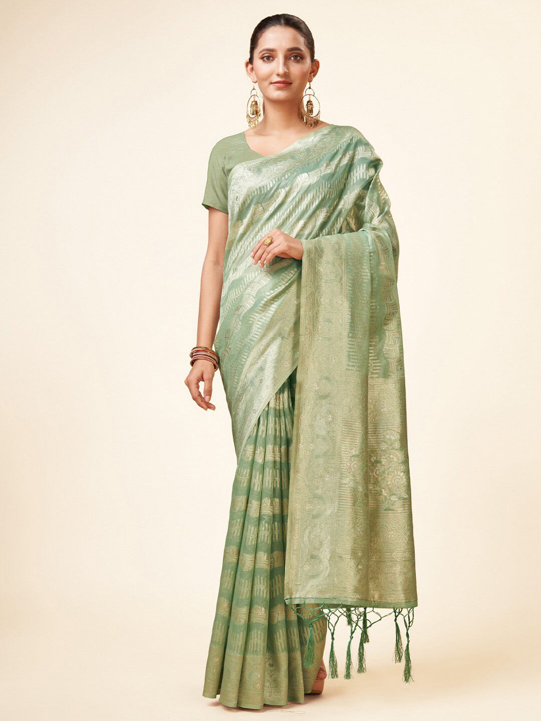 

Mitera Sea Green & Gold-Toned Ethnic Motifs Woven Design Zari Organza Saree