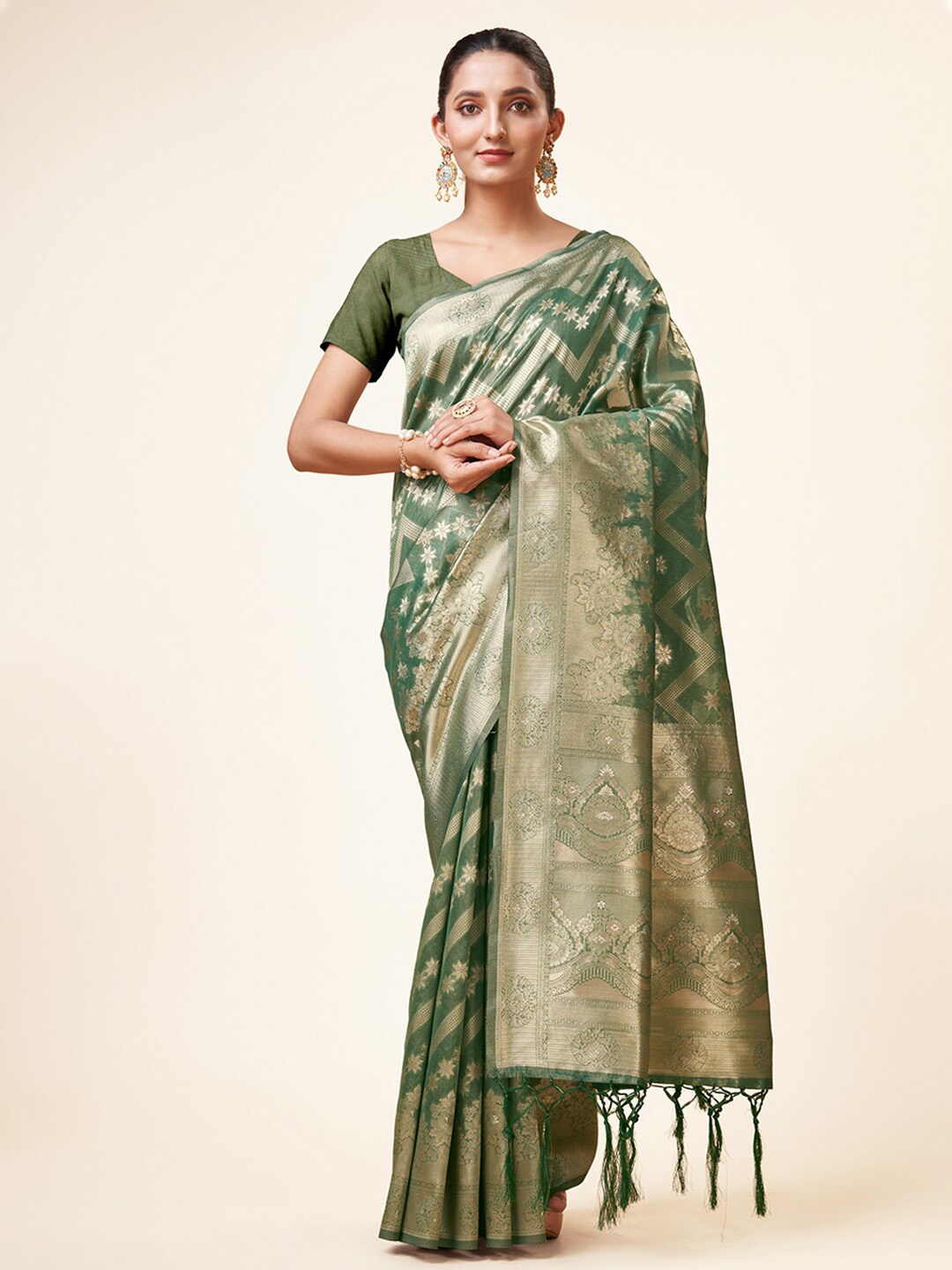 

Mitera Green & Gold-Toned Ethnic Motifs Woven Design Zari Organza Saree