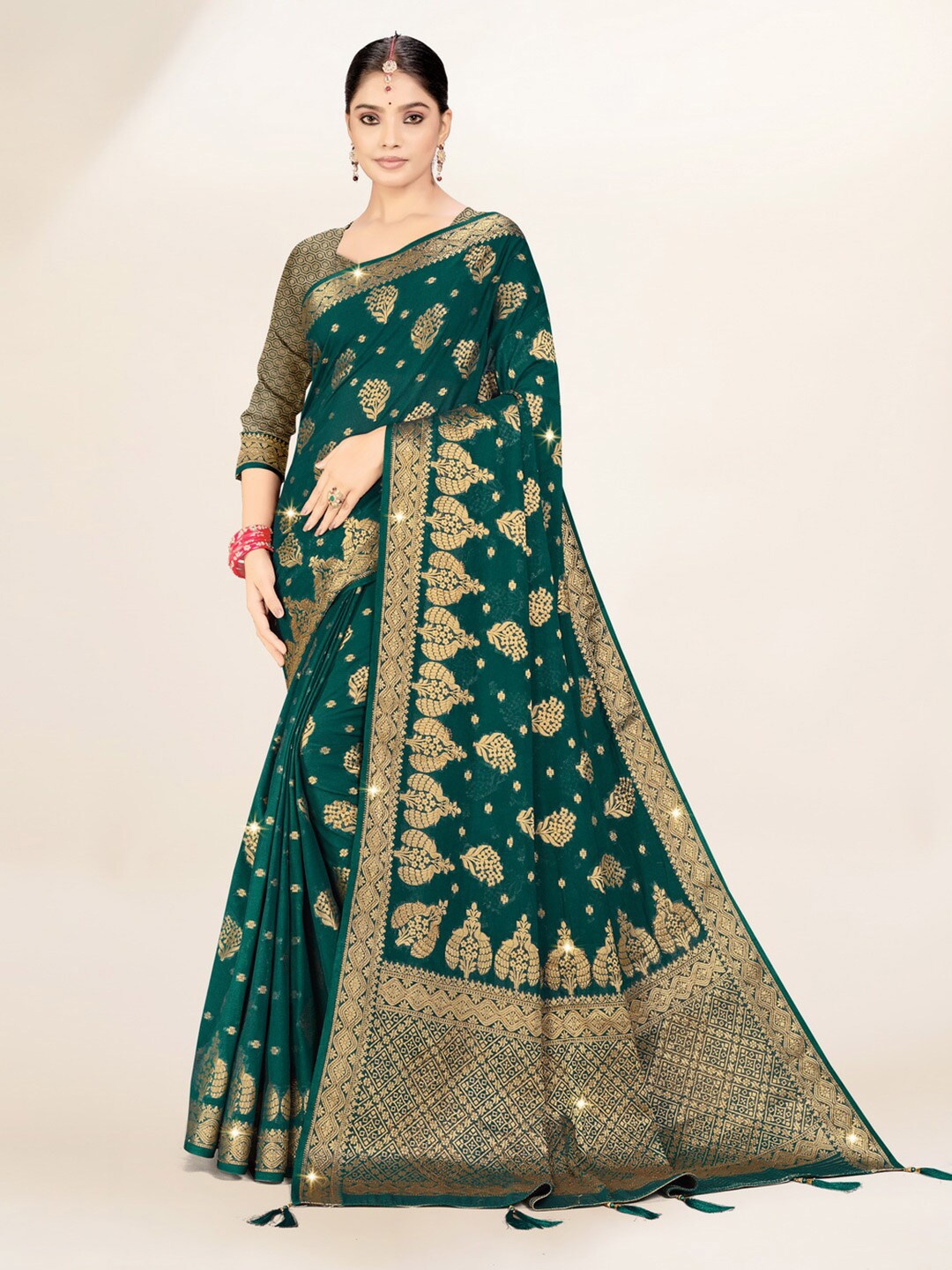 

Mitera Ethnic Motifs Woven Design Zari Saree, Green